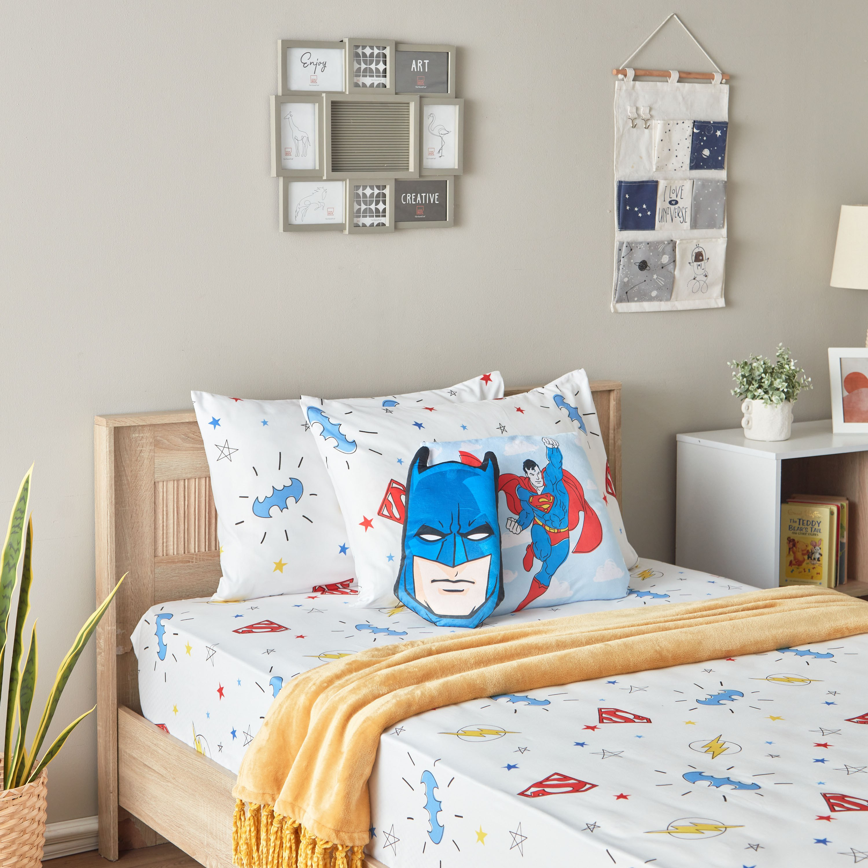 Buy Justice League Superman Cushion 40x40 cm Online in UAE Homebox
