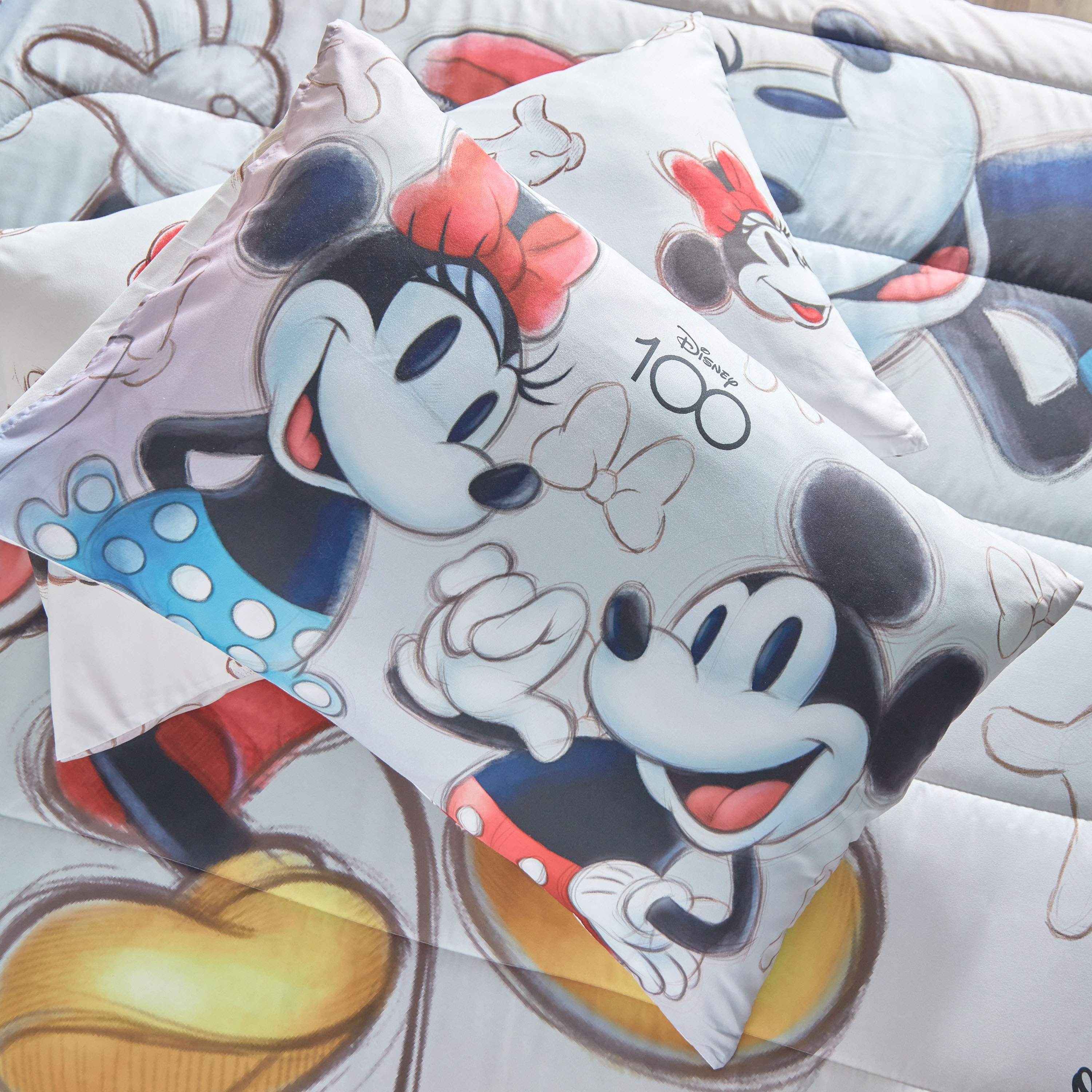 طقم لحاف توين قطعتين ميكي ماوس - 160x220 سم-hbxhomeware-hbxkidsandyouth-image-8