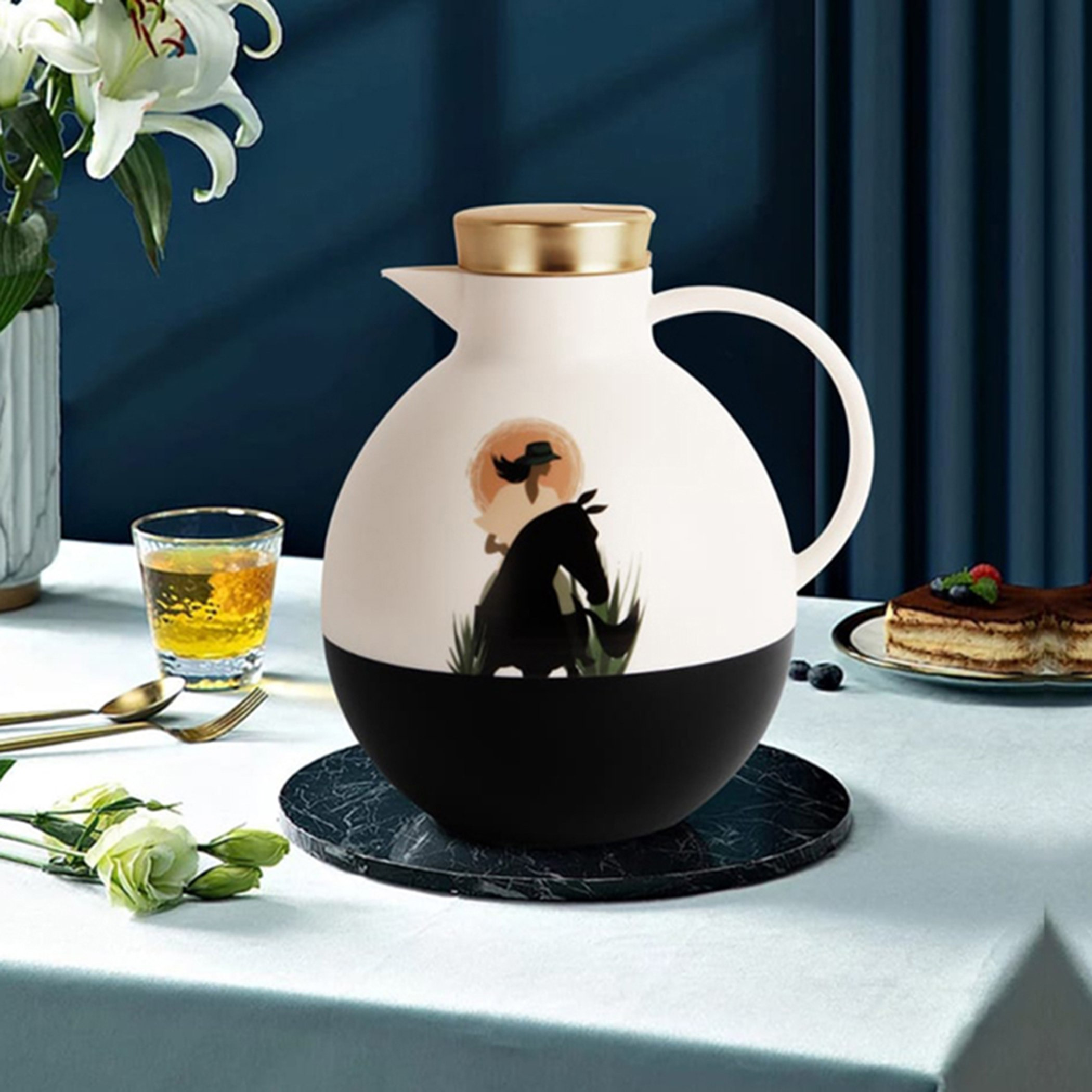 ترمس من نوفا - 1 لتر-hbxhomeware-hbxkitchen-image-1