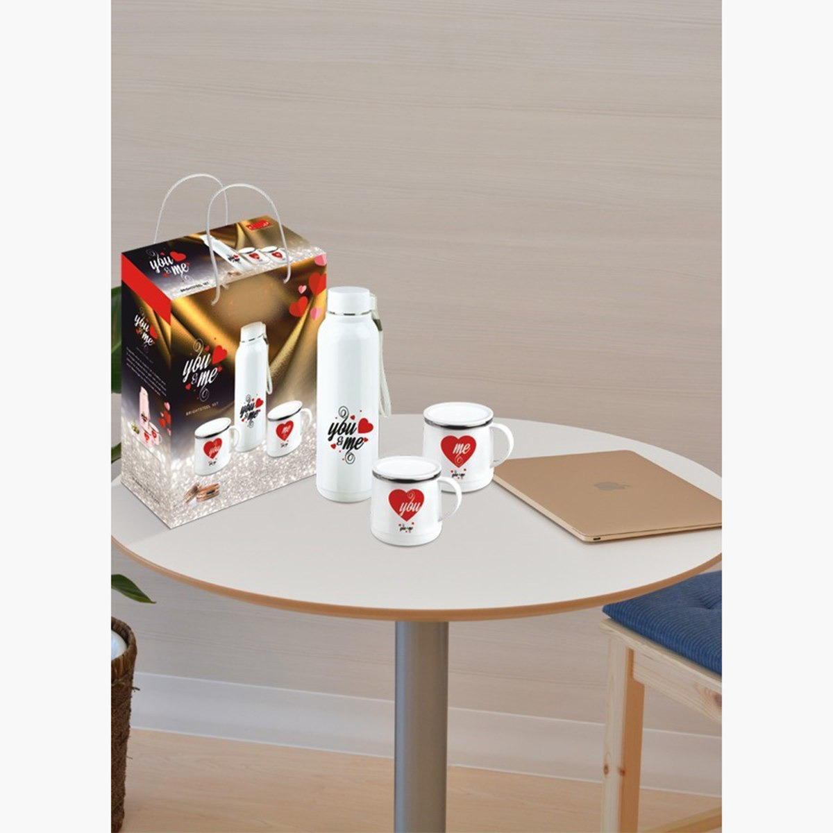 قارورة عازلة للمشروبات الساخنة والباردة من الصُلب مع كوبين من برايت-hbxhomeware-hbxkitchen-image-3