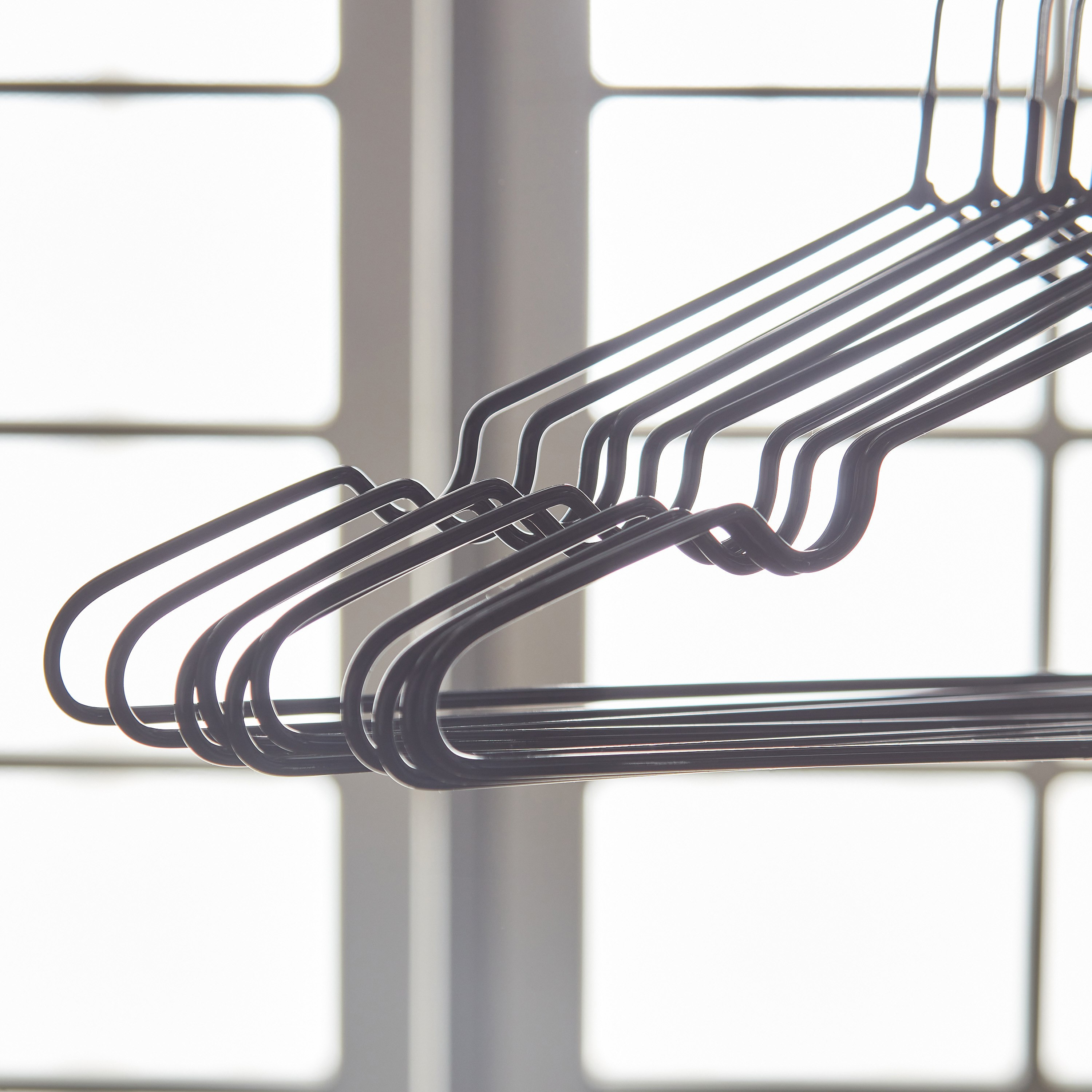 طقم علّاقات معدن مطلية بالمطاط 10 قطع ملونة - 3.2 مم-hbxhomeware-bathandlaundry-clothesdryingracks-image-4