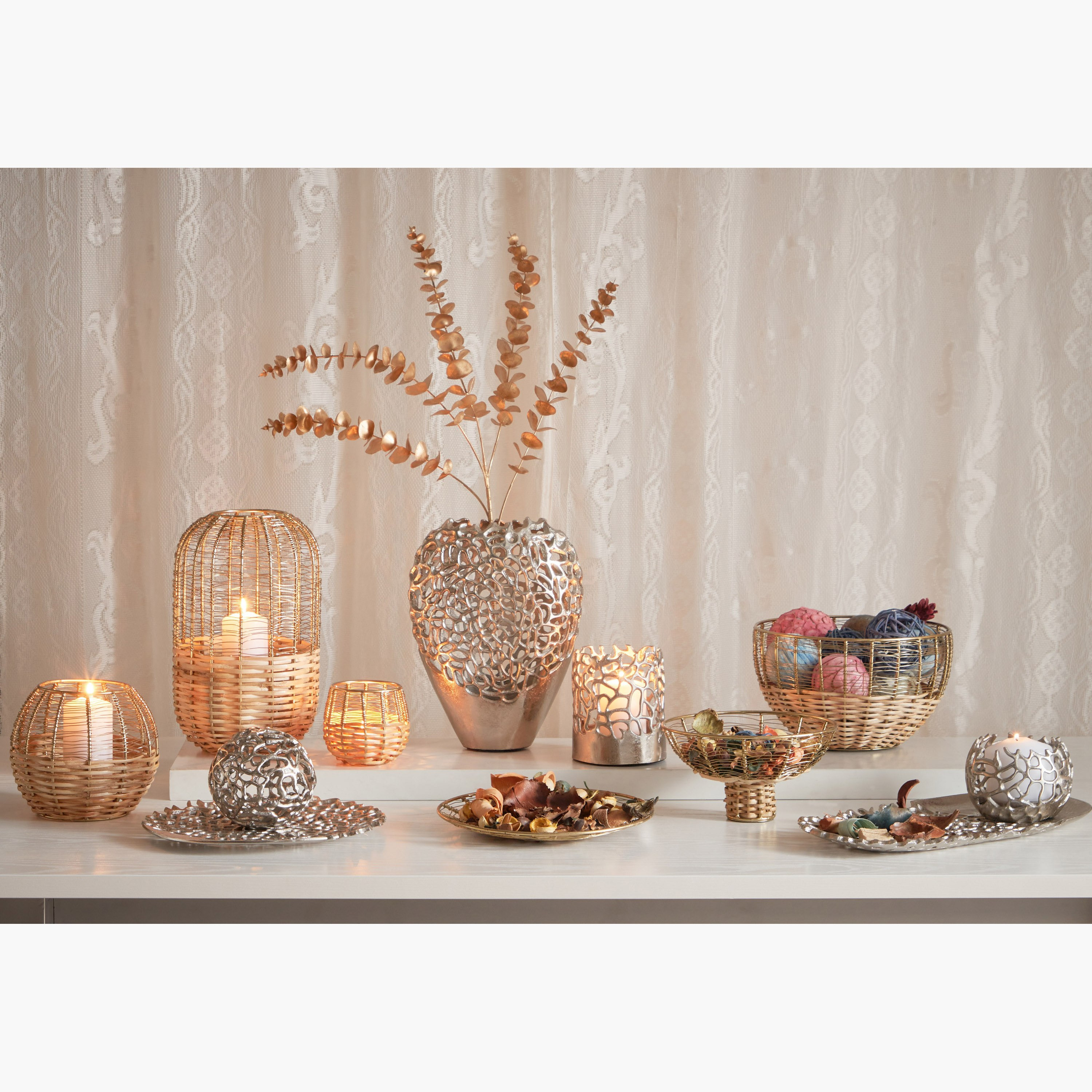 حامل شموع صغيرة معدن وقصب من ويكر - 10x10x9.5 سم-hbxlivingroom-decorandaccessories-candleholders-image-5