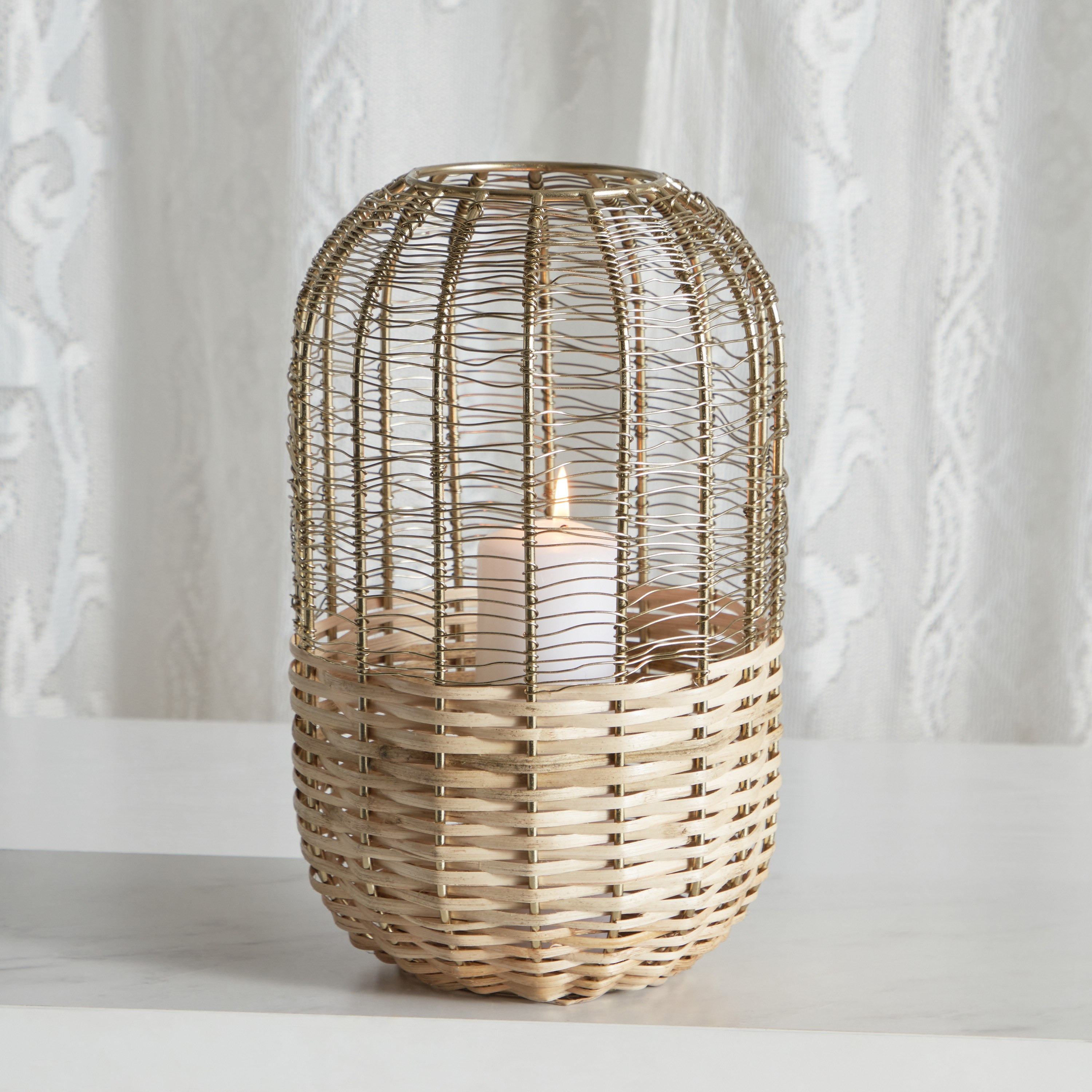 Wicker Metal and Cane Lantern - 15x15x30 cm-PROMO_HB_AE_B2G2_011025-image-1