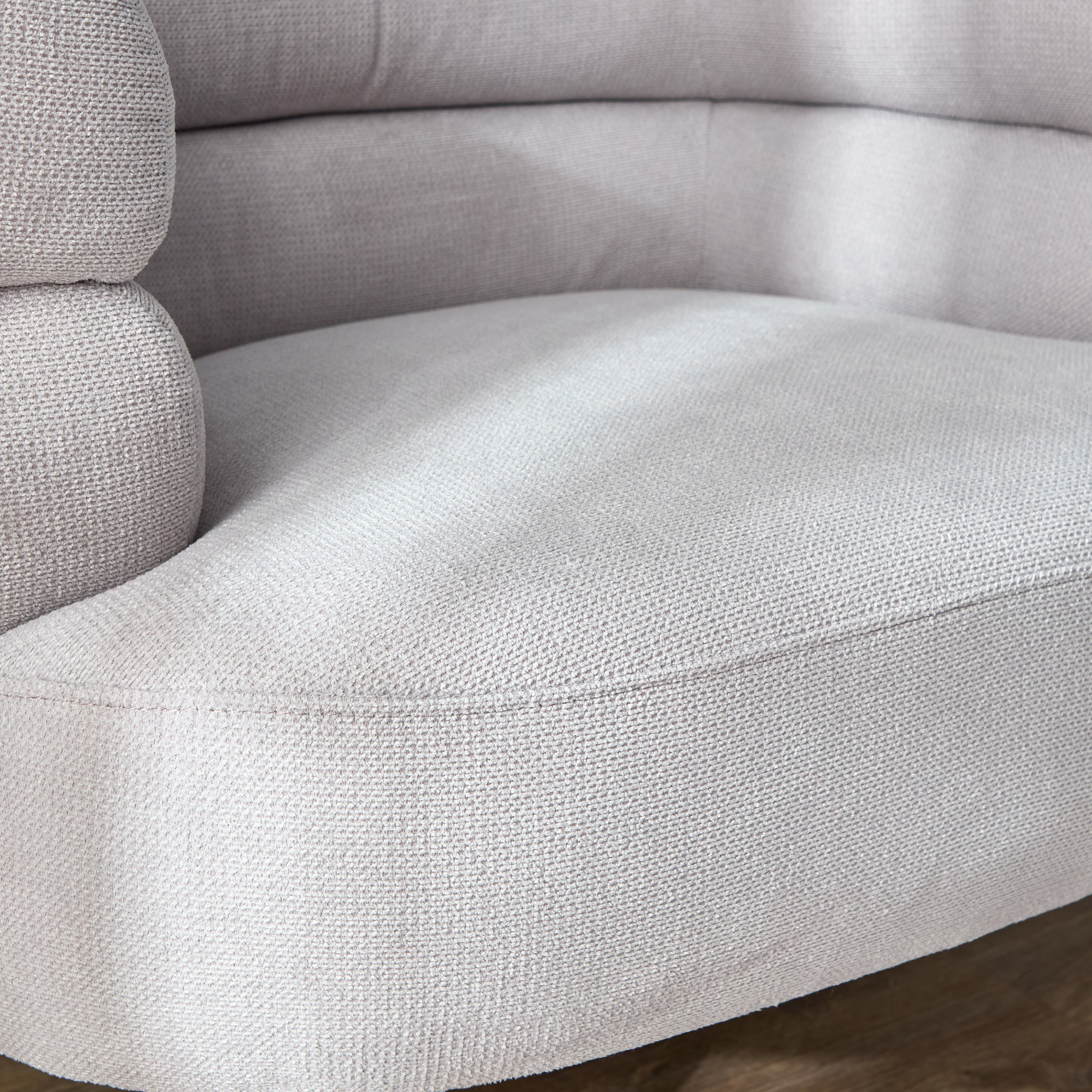 كرسي قماش من باريس-hbxlivingroom-sofasandarmchairs-easychairs-image-4