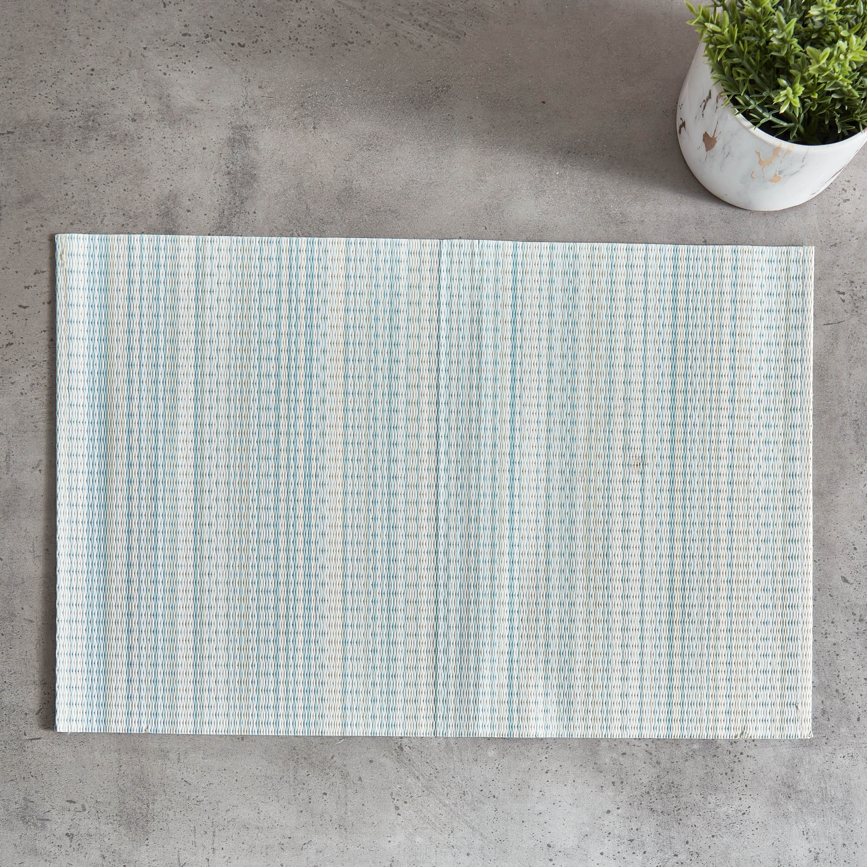 لبادة صحون من مارسا - 30x45 سم-hbxdecorandfurnishings-homefurnishings-tablelinens-image-1