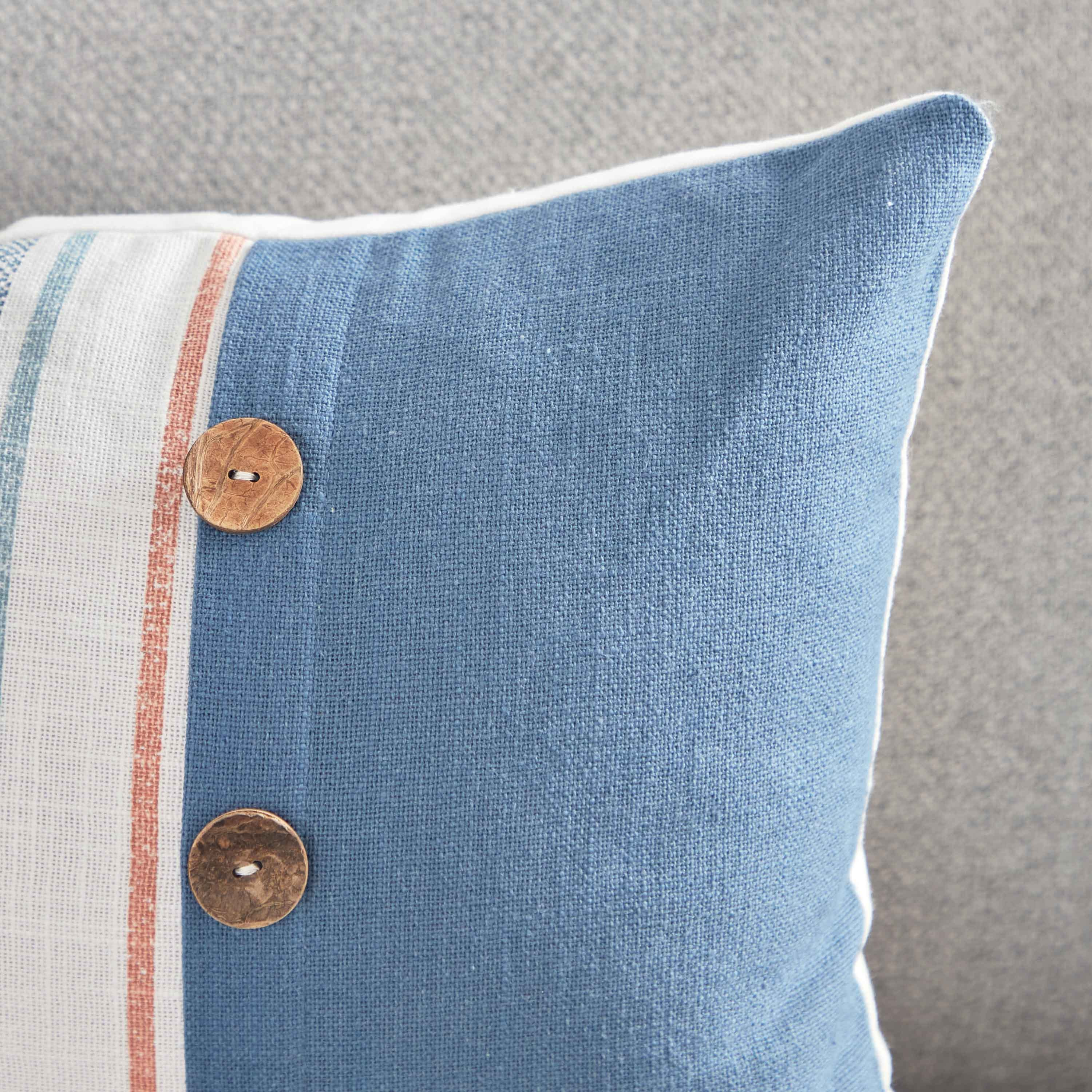وسادة محشوة بطبعات وطية وزر من سي بريز - 30x50 سم-hbxlivingroom-furnishings-cushionsandcovers-filledcushions-image-2