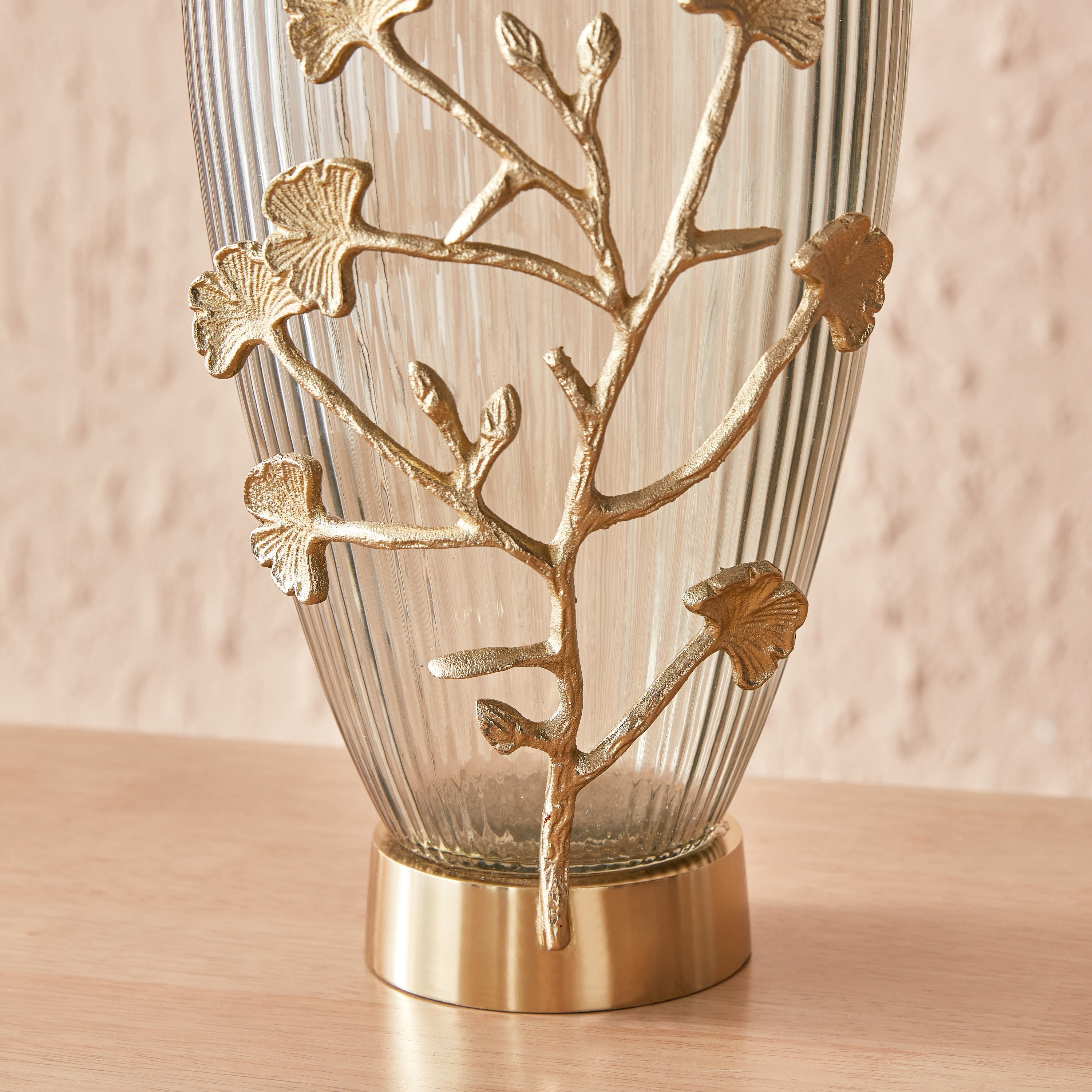 مزهرية زجاج بتصميم أوراق شجر بخيوط معدنية من بلوم - 16x16x31 سم-hbxbedroom-decorandaccessories-vases-image-3