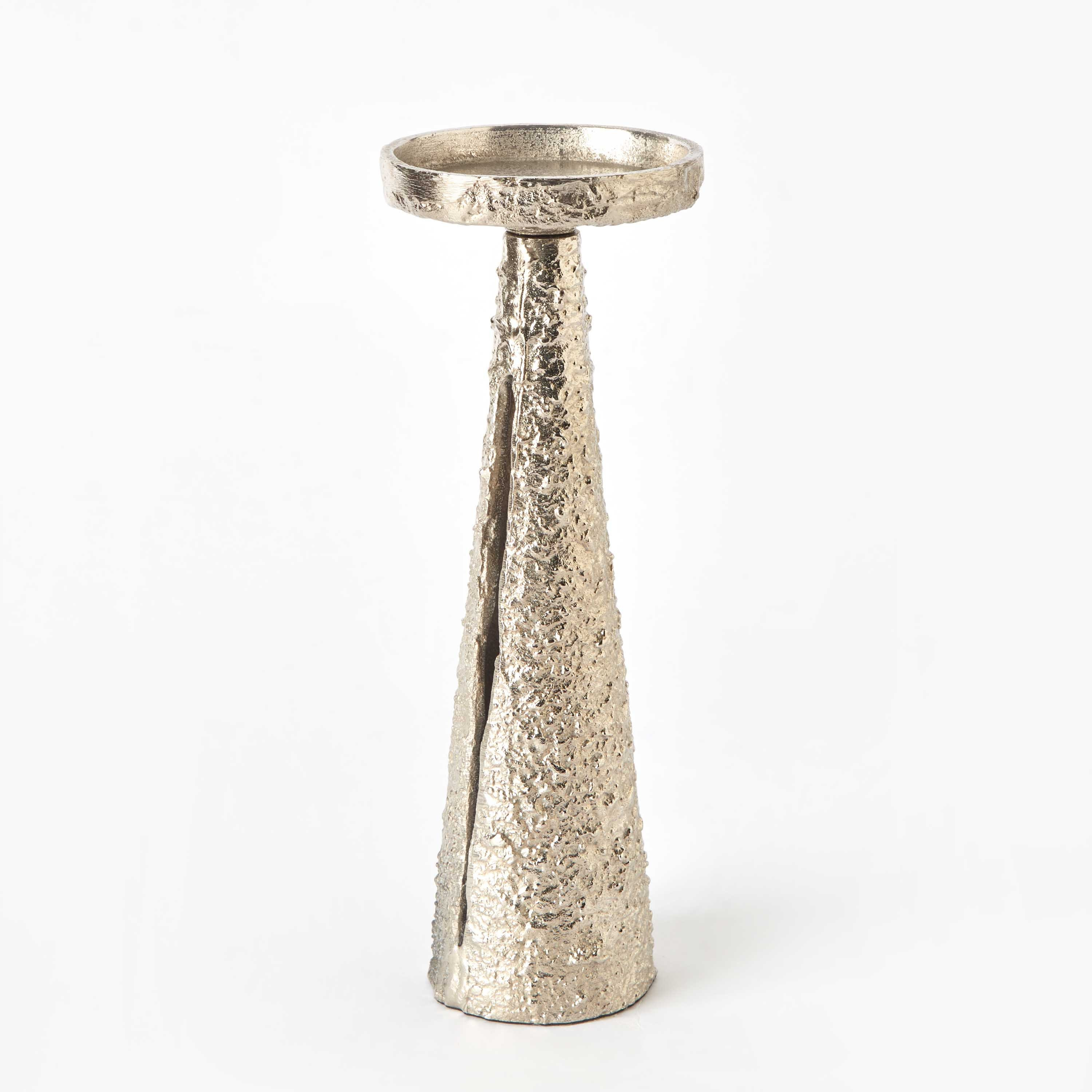 حامل شموع عمودية بارز الملمس من رقائق الألومنيوم من كلوي - 10x10x29.5 سم-hbxlivingroom-decorandaccessories-candleholders-image-6