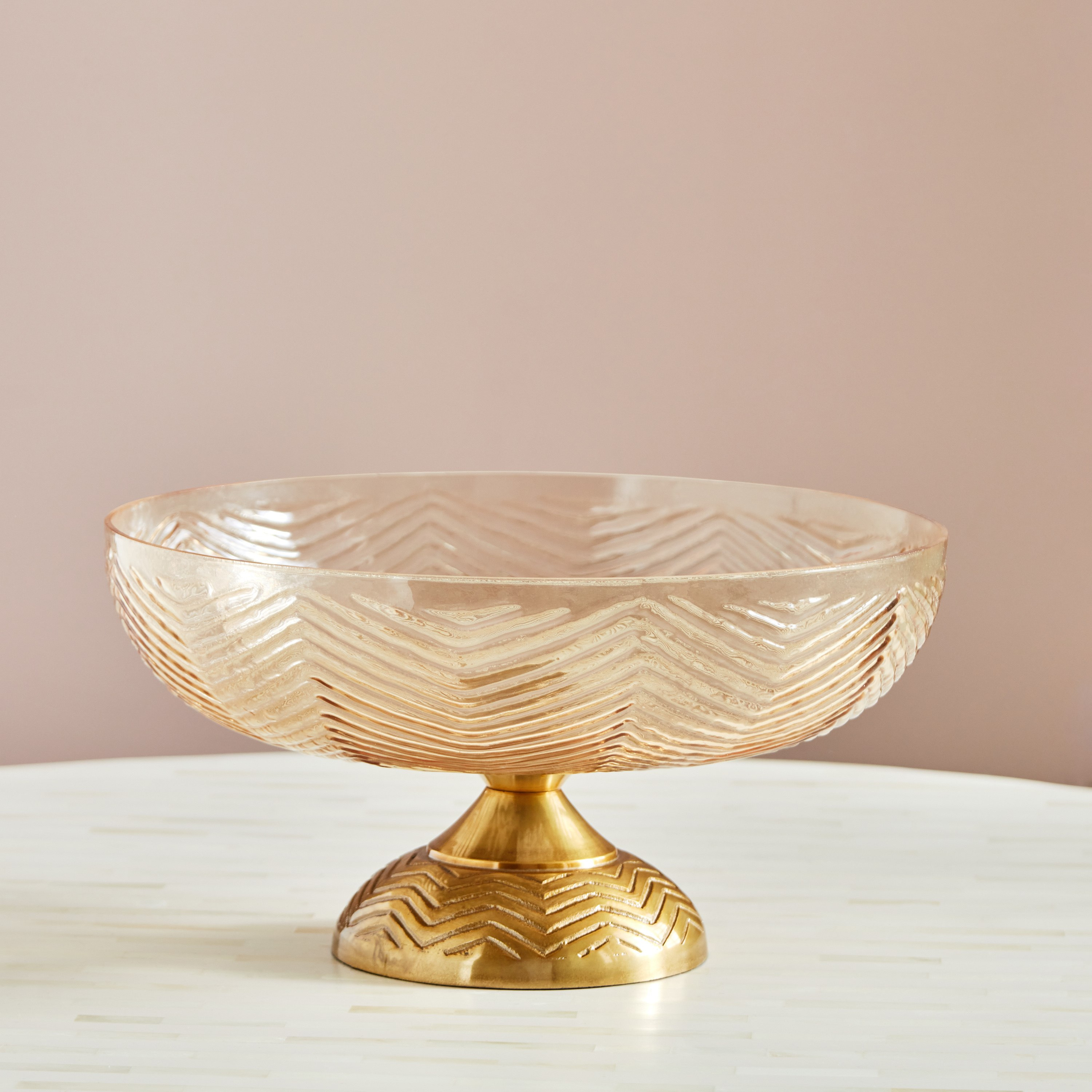 وعاء زجاجي بارز الملمس بقاعدة معدنية من النيكل من سواف - 30x30x14.5 سم-hbxdecorandfurnishings-homeaccessories-bowls-image-2
