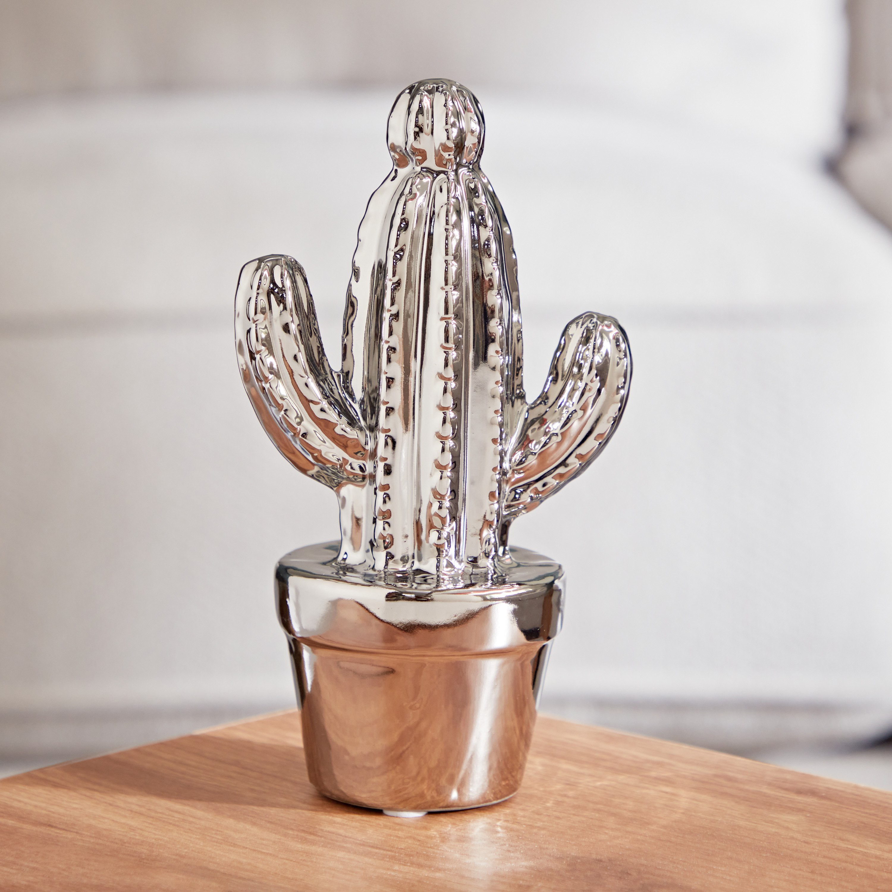 تمثال صبار سيراميك مع وعاء من جلايد - 9x7x16.5 سم-hbxhomeware-homedecor-figurinesandornaments-image-1