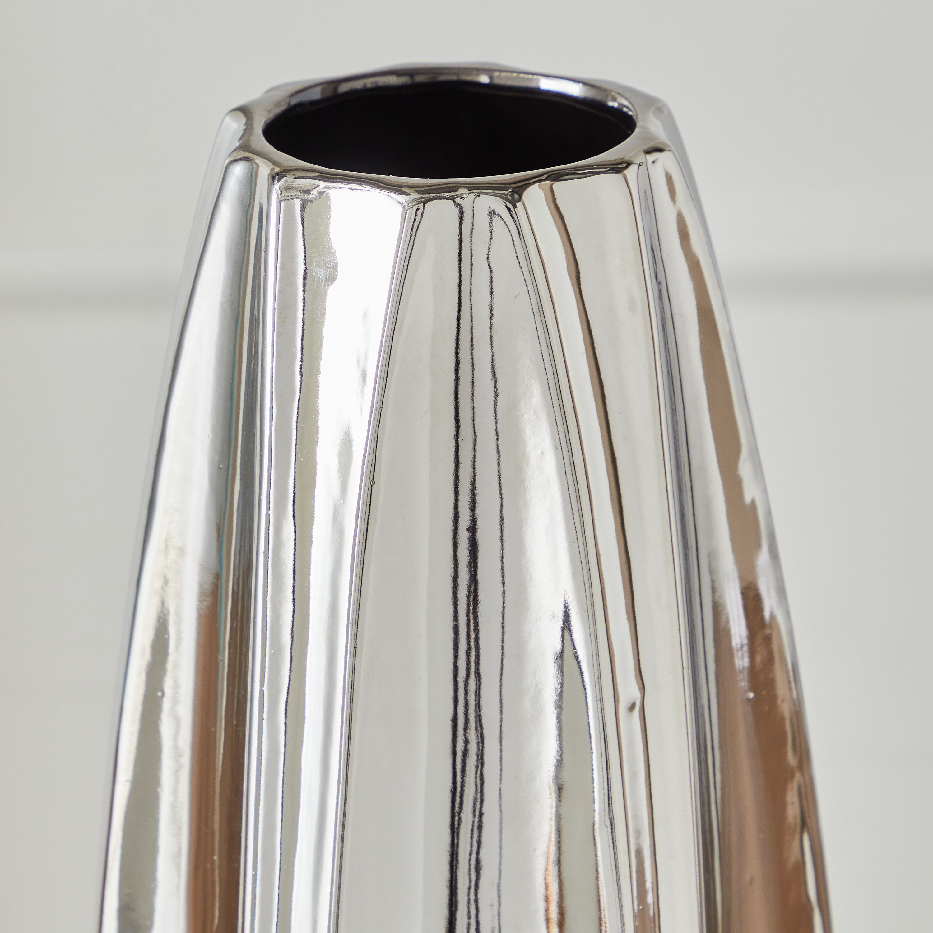 مزهرية سيراميك من ديون - 12x12x29.5 سم-hbxbedroom-decorandaccessories-vases-image-3