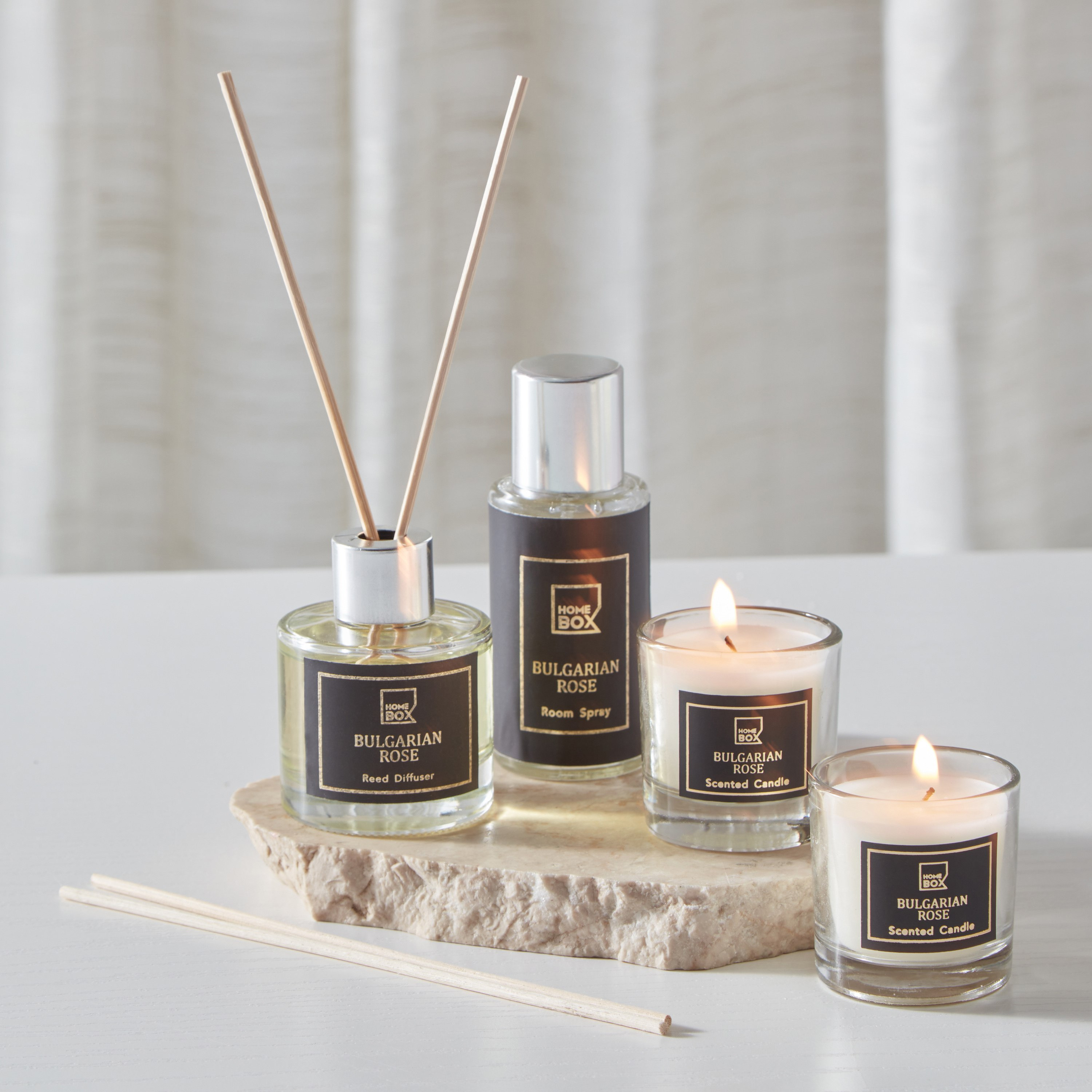 مجموعة هدايا عطور برائحة الورد البلغاري من ميدنايت إيسنس-PROMO_HB_AE_B2G2_011025-image-4