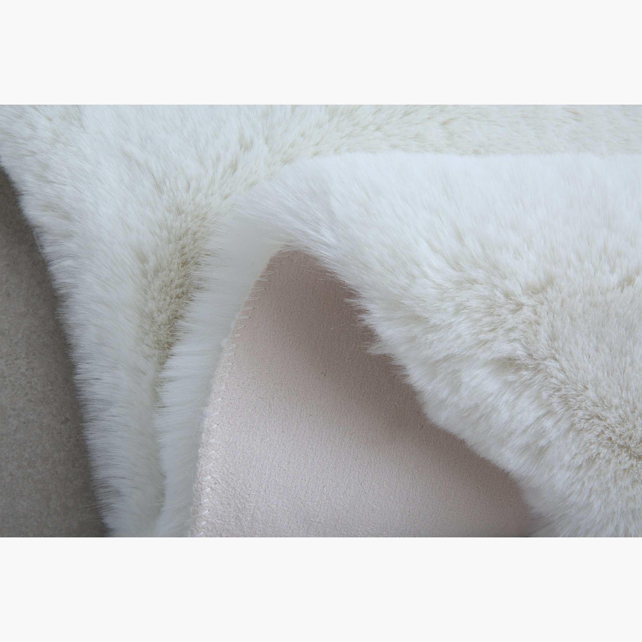 سجادة فرو أرنب صناعي - 75x125 سم-hbxdecorandfurnishings-floorcoverings-rugs-image-3