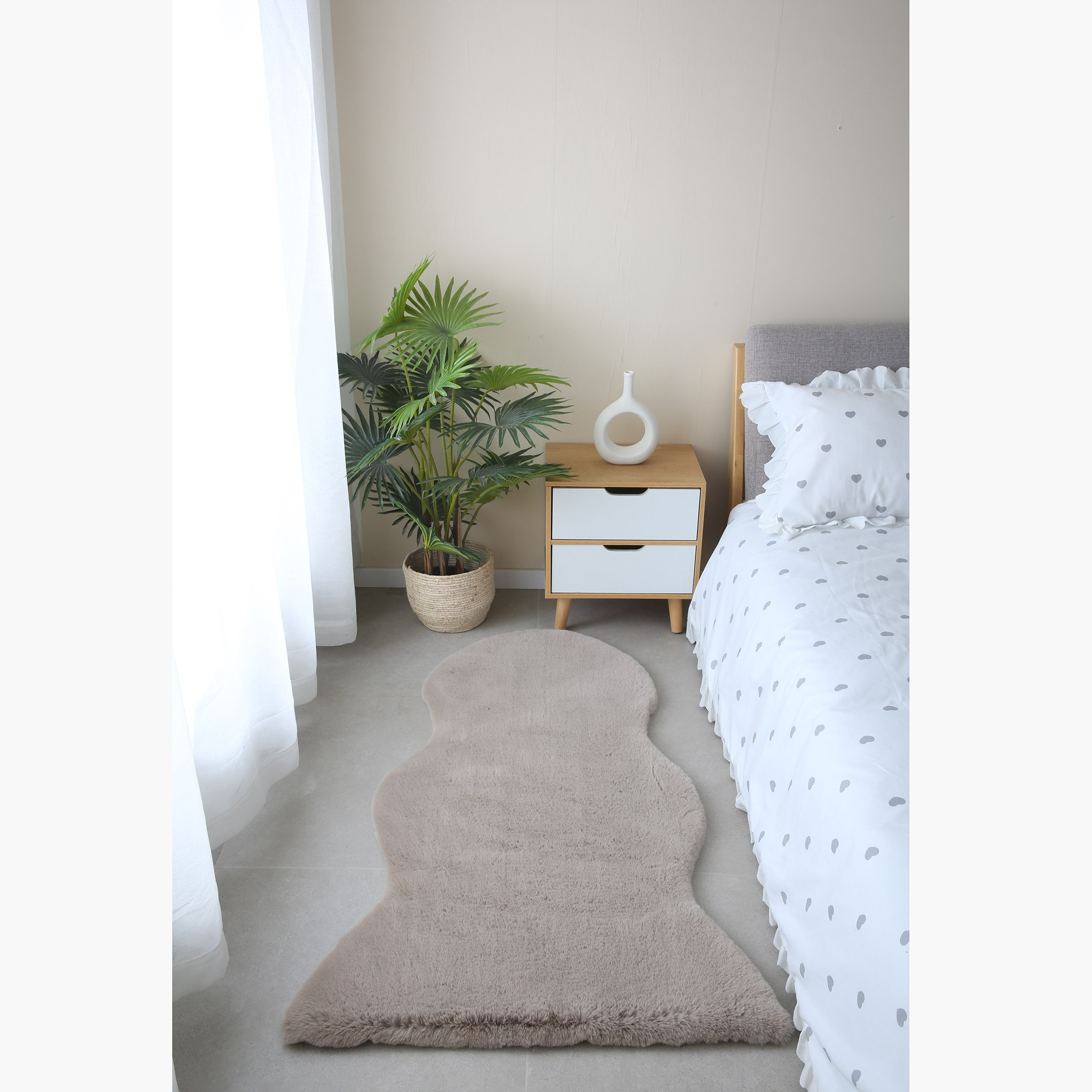 Faux Rabbit Fur Rug - 75x125 cm-hbxdecorandfurnishings-floorcoverings-rugs-image-1
