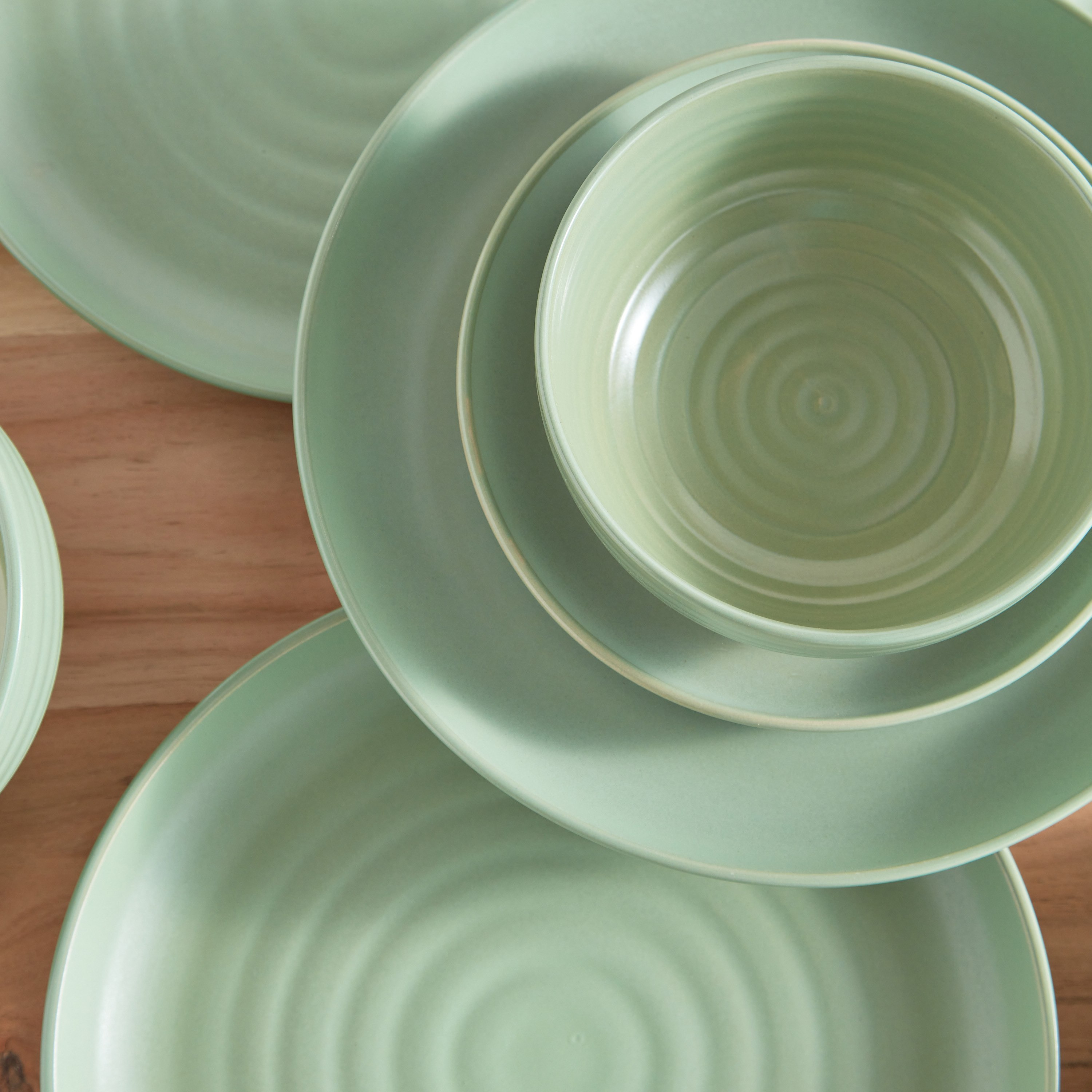طقم عشاء 12 قطعة من الخزف الحجري من إليجنزا - 4 أشخاص-hbxhomeware-hbxkitchen-image-3