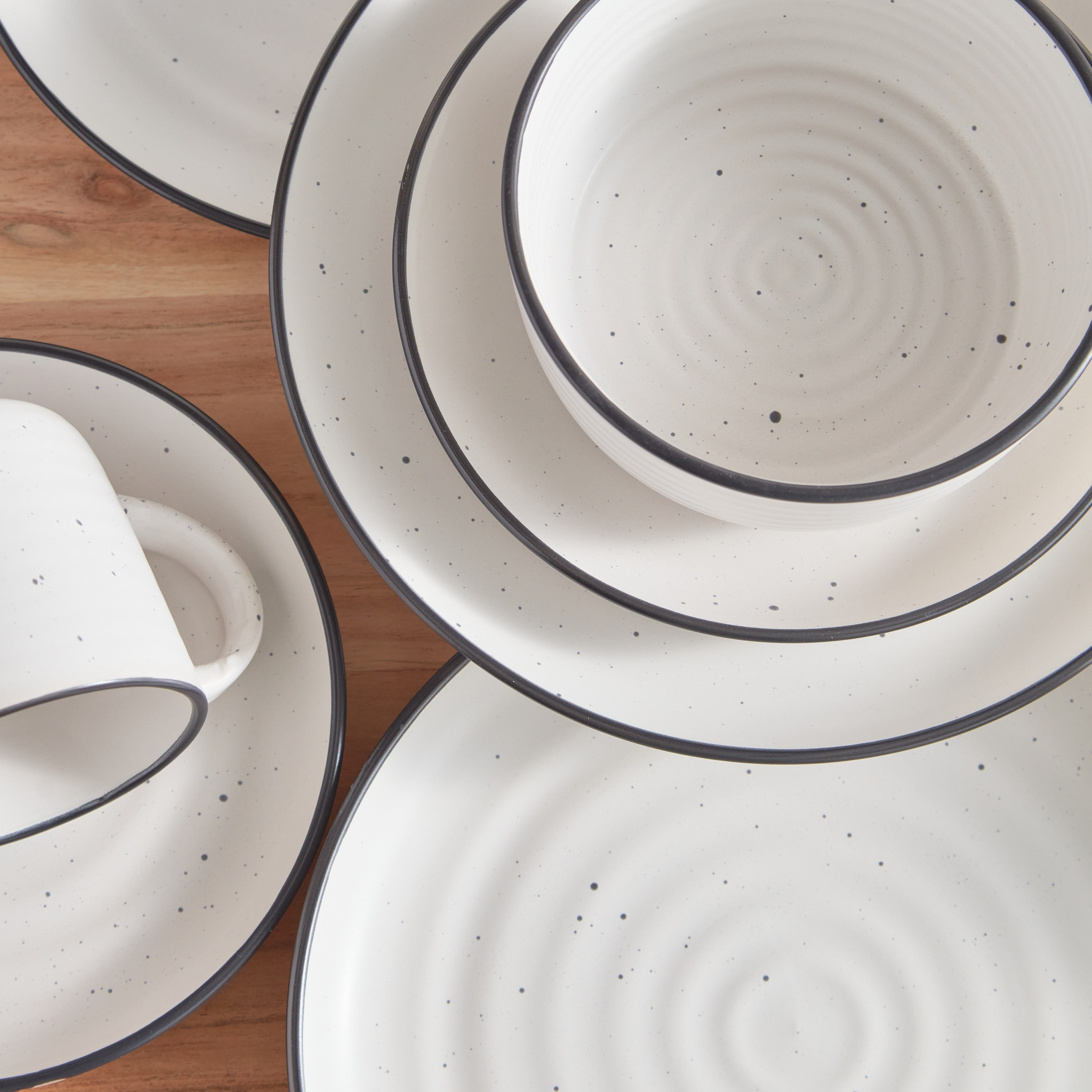 Eleganza 16-Piece Stoneware Dinner Set-hbxhomeware-hbxkitchen-image-3