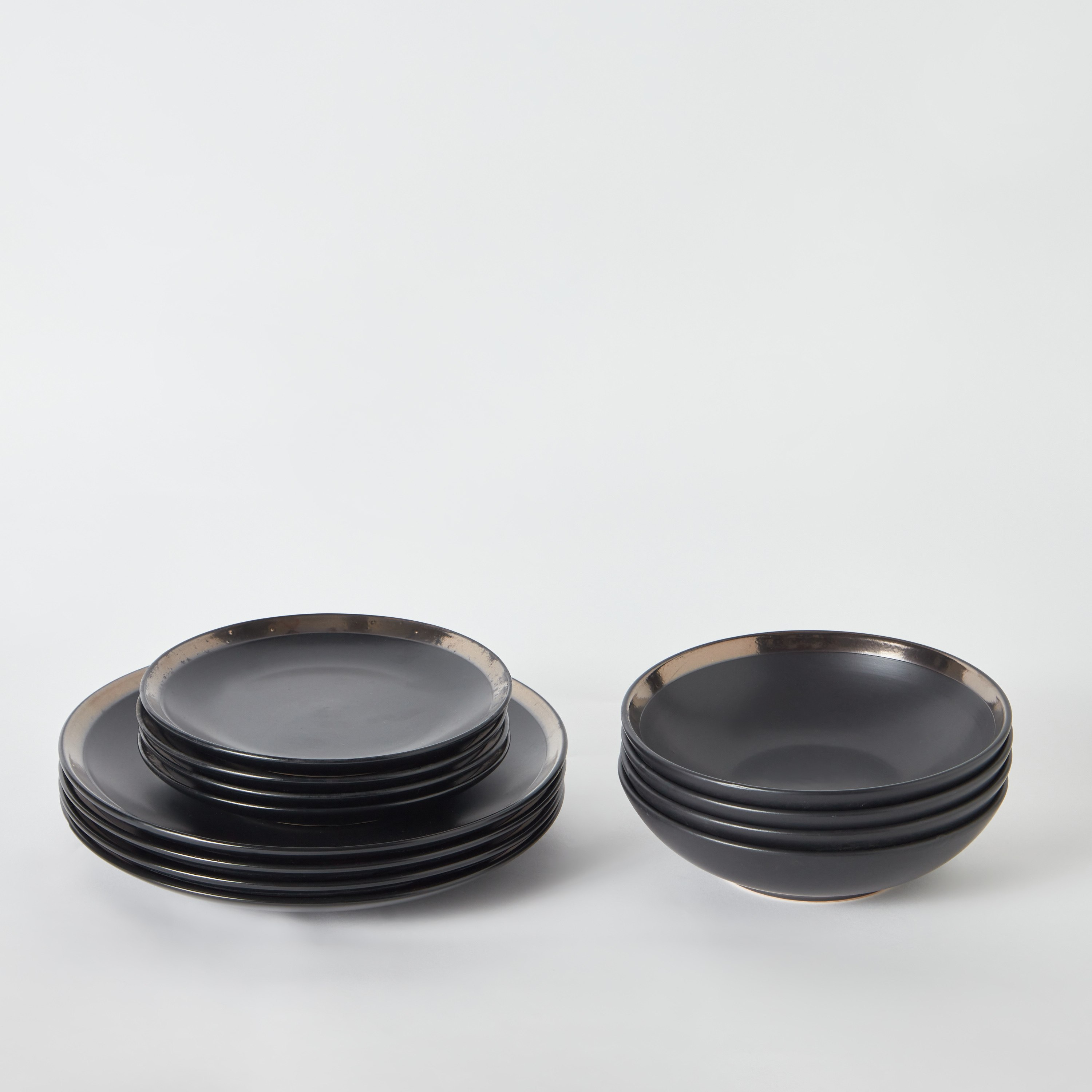 طقم عشاء 12 قطعة من الخزف الحجري من إليجنزا - 4 أشخاص-hbxhomeware-hbxkitchen-image-5