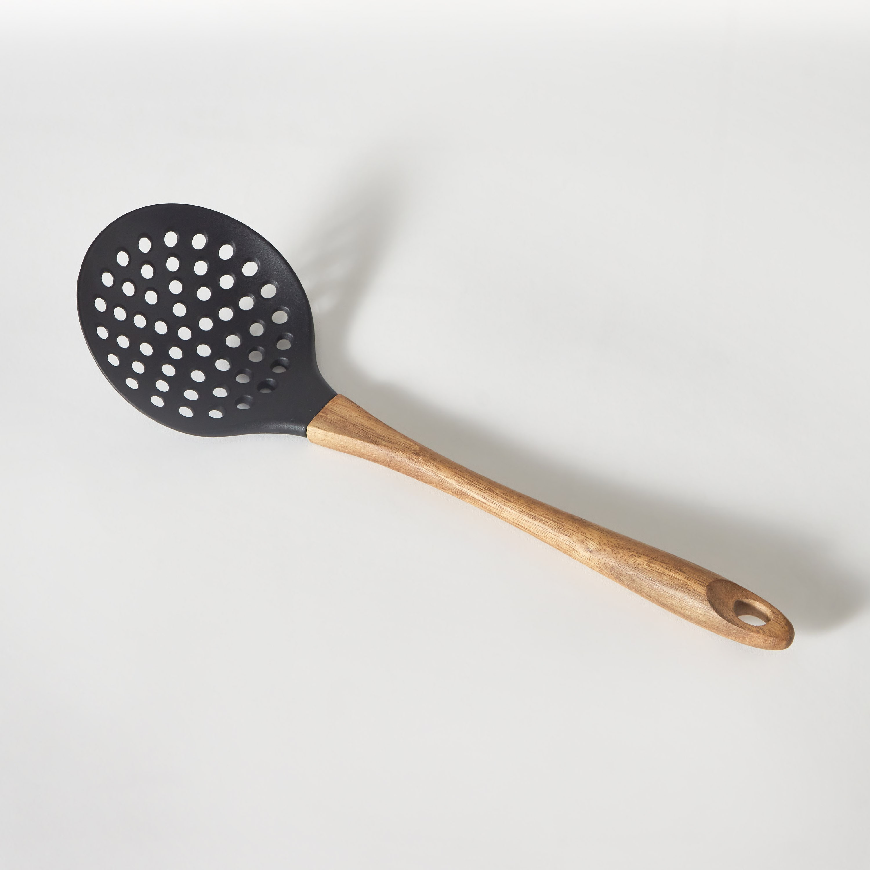 مقشدة نايلون سادة بمقبض خشبي من فاكلمان-hbxhomeware-hbxkitchen-image-5