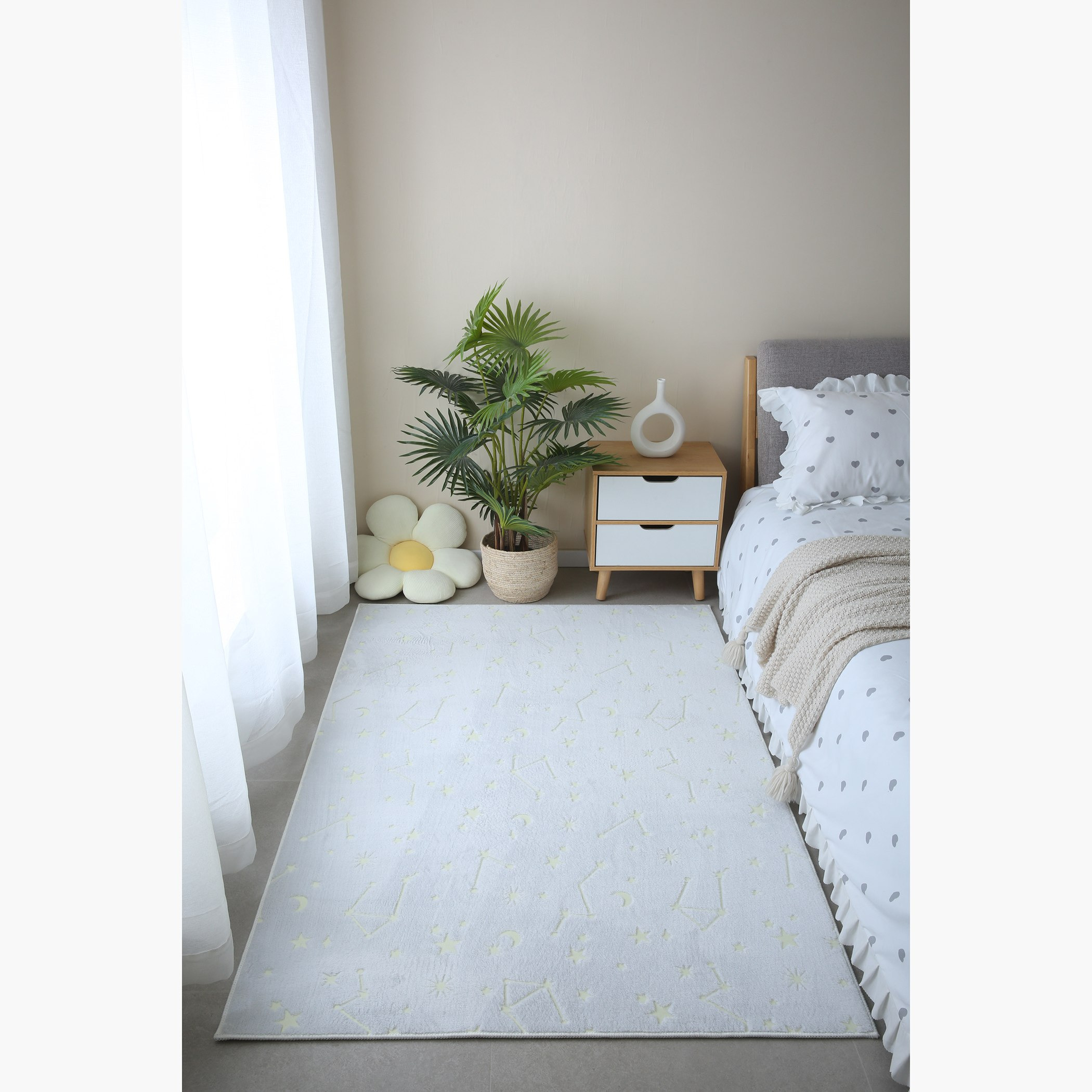 Ben Milkyway Luminescence Glow-in-the-Dark Rug - 110x160 cm-hbxhomeware-floorcoverings-rugs-image-1