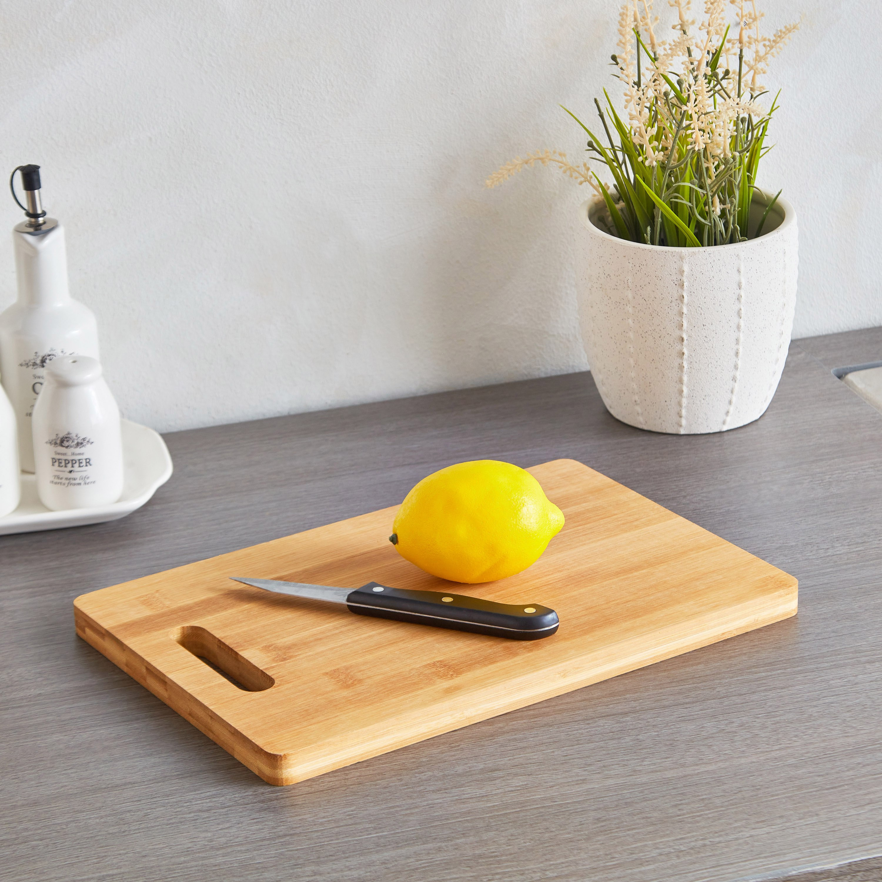 لوح تقطيع خيزران - 33 سم-hbxkitchen-kitchenware-choppingboards-image-1