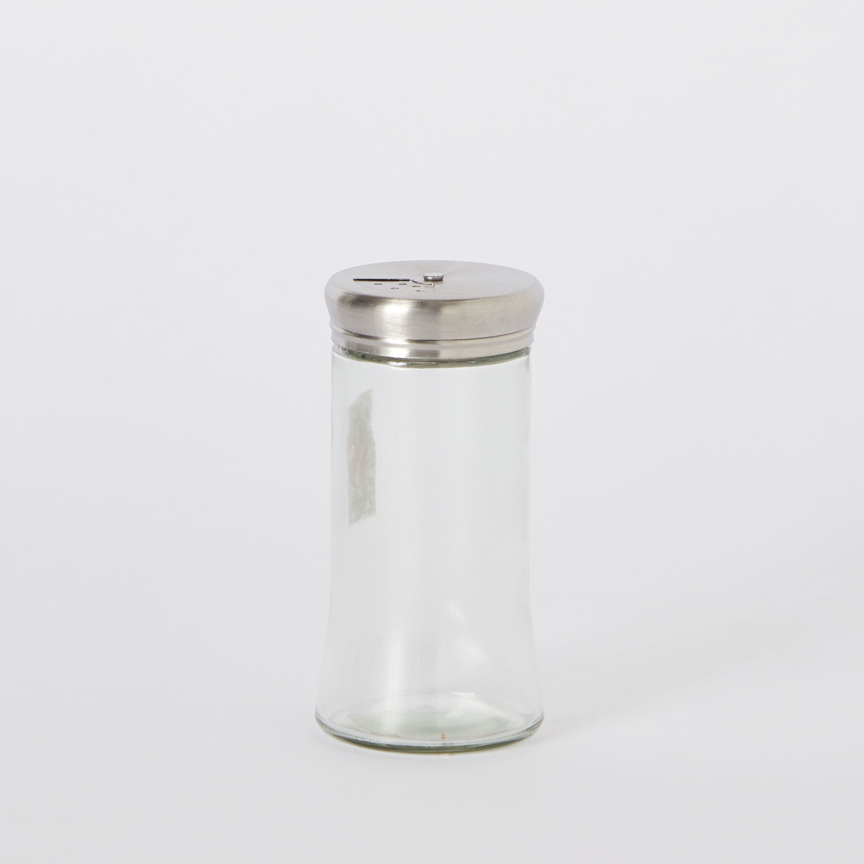 Essential Salt and Pepper Shaker-hbxhomeware-hbxkitchen-image-5