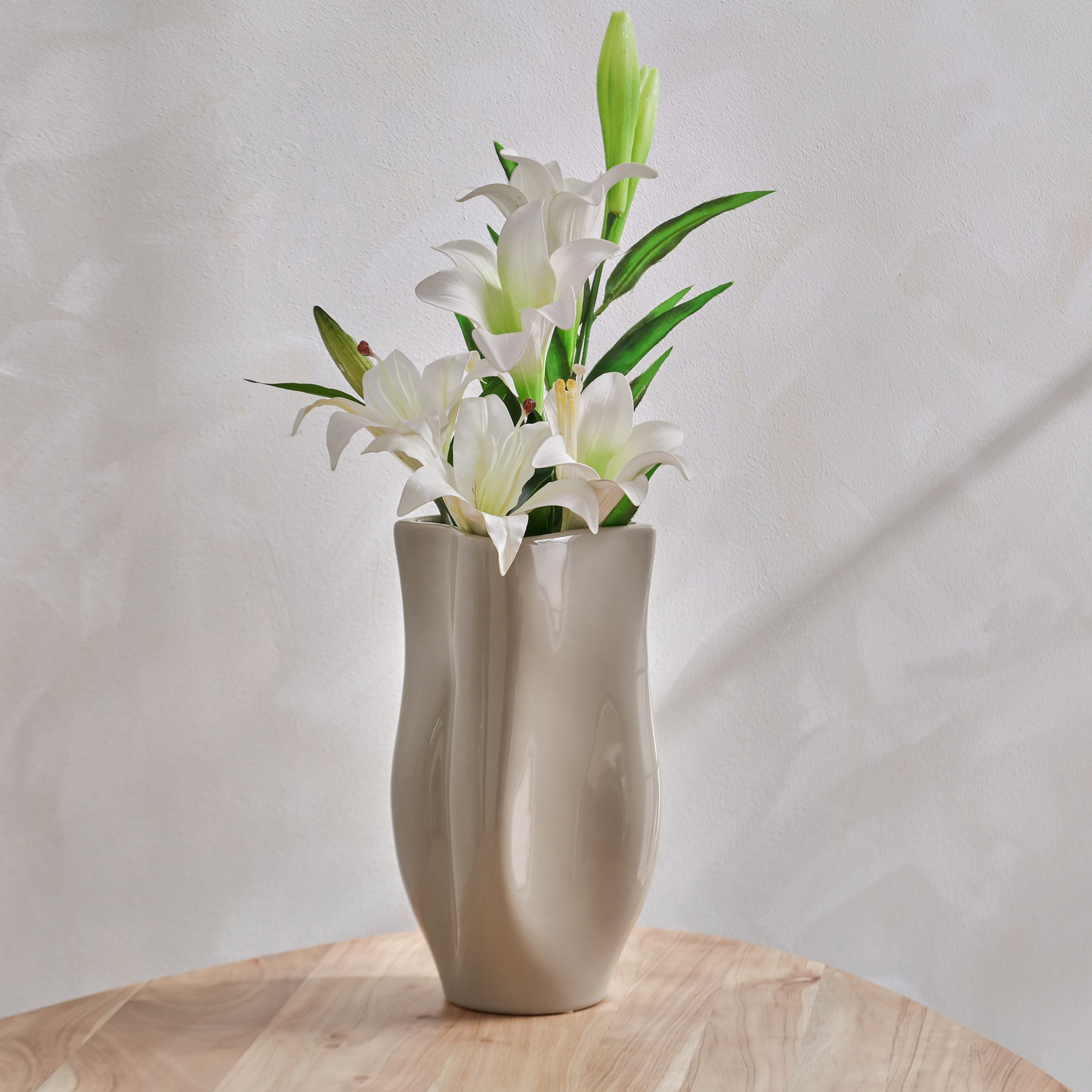 مزهرية سيراميك من كوبي - 14x13x30 سم-hbxbedroom-decorandaccessories-vases-image-1