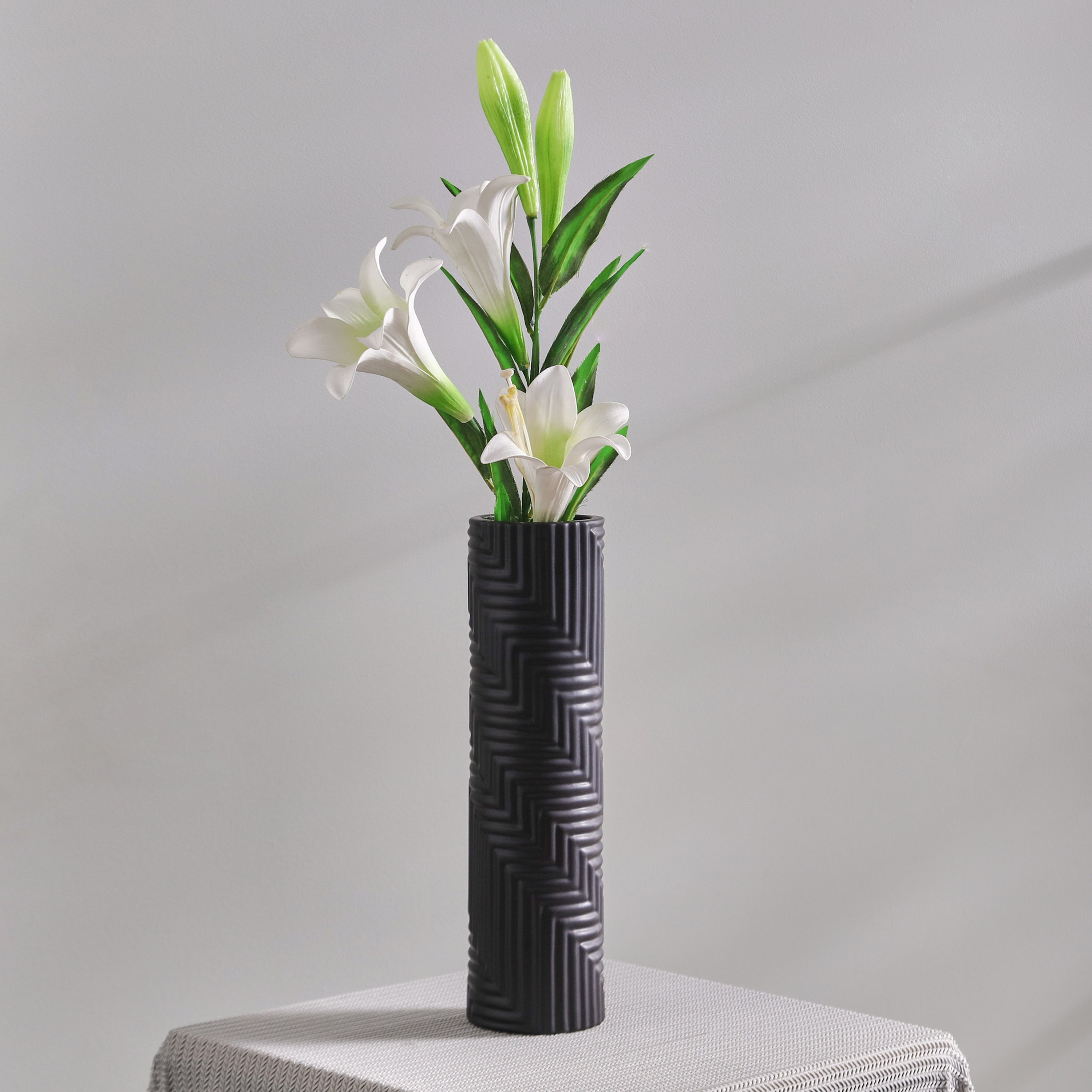 مزهرية سيراميك فيكتور من كوبي - 9.5x9.5x34 سم-hbxbedroom-decorandaccessories-vases-image-1