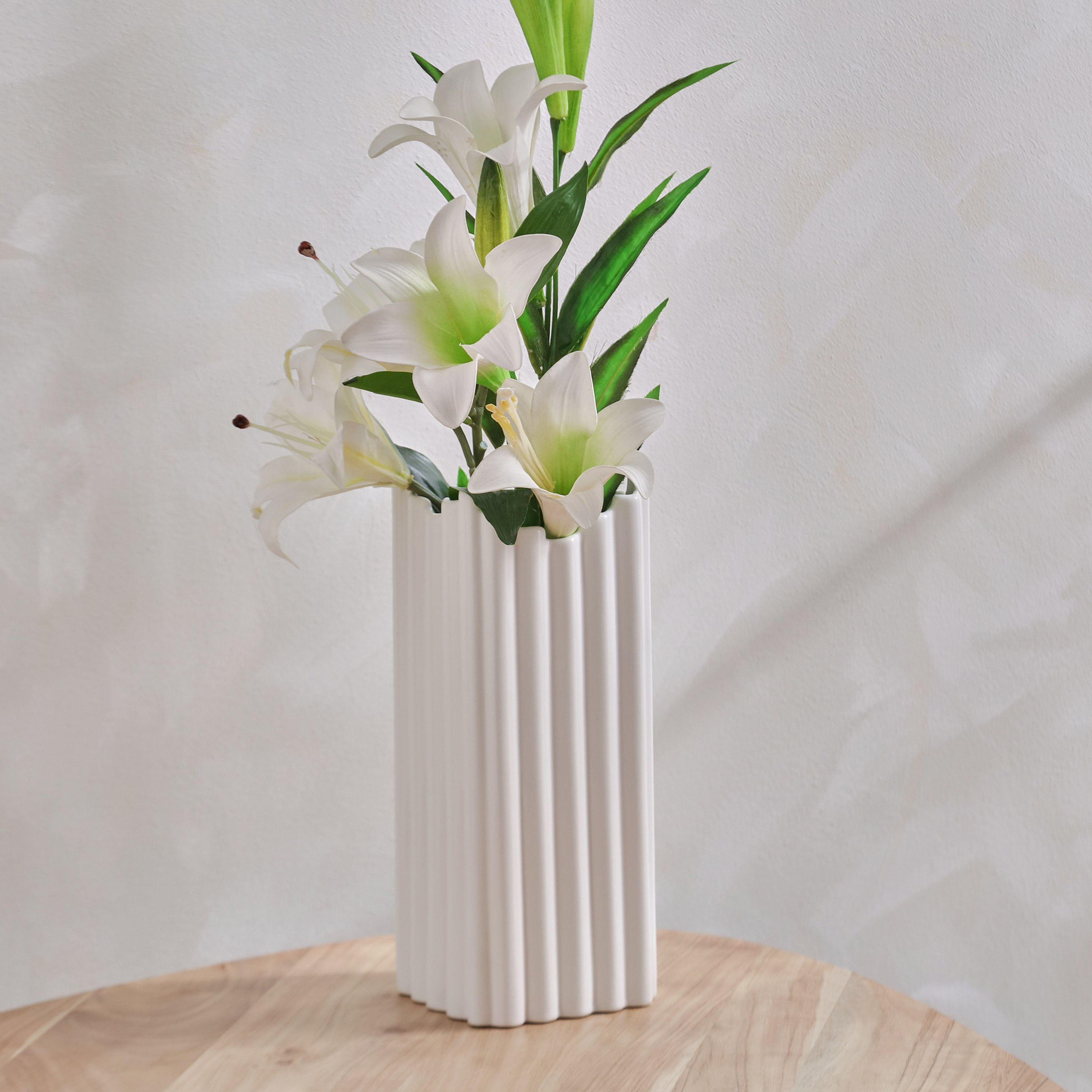 مزهرية سيراميك عضوية من كوبي - 12x12x30 سم-hbxbedroom-decorandaccessories-vases-image-1