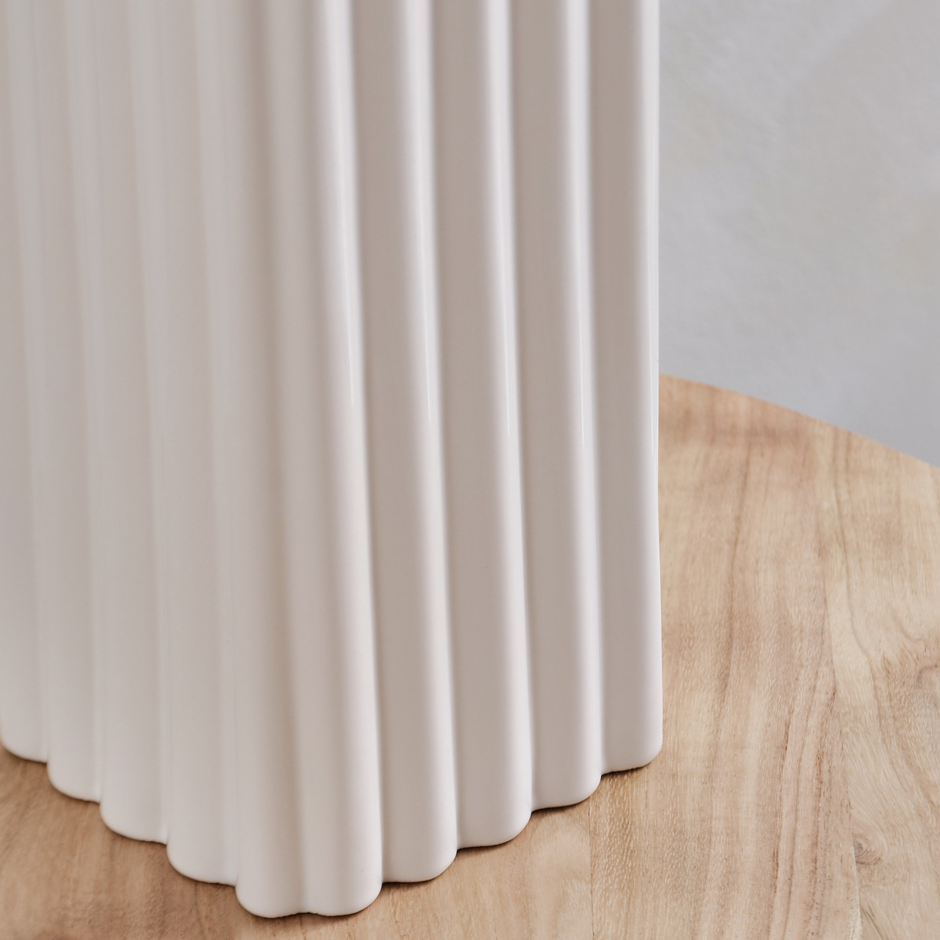 مزهرية سيراميك عضوية من كوبي - 12x12x30 سم-hbxbedroom-decorandaccessories-vases-image-4