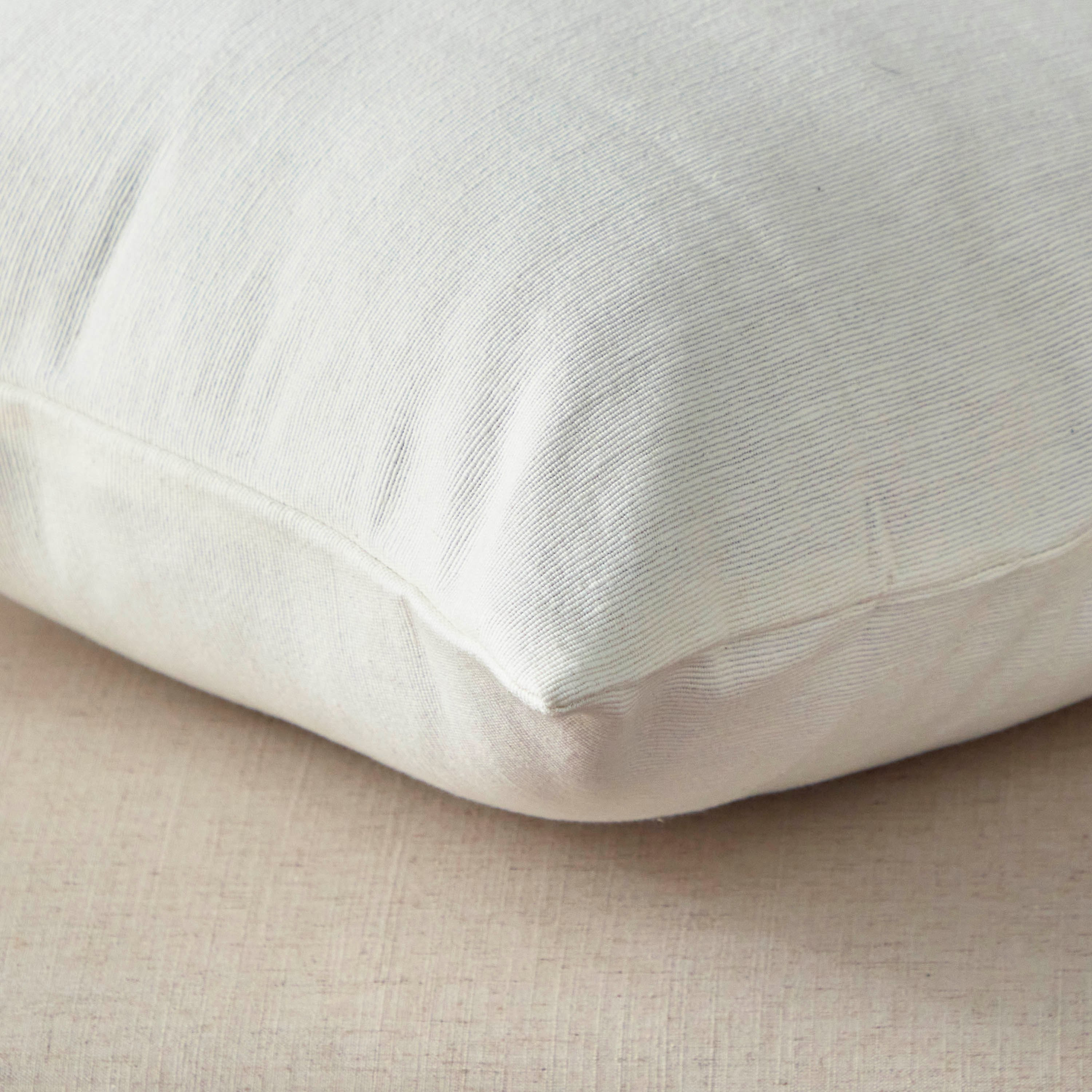 غطاء وسادة سادة مضلع من أتلانتا إزرا - 40x40 سم-hbxhomeware-cushionsandcovers-cushioncovers-image-3