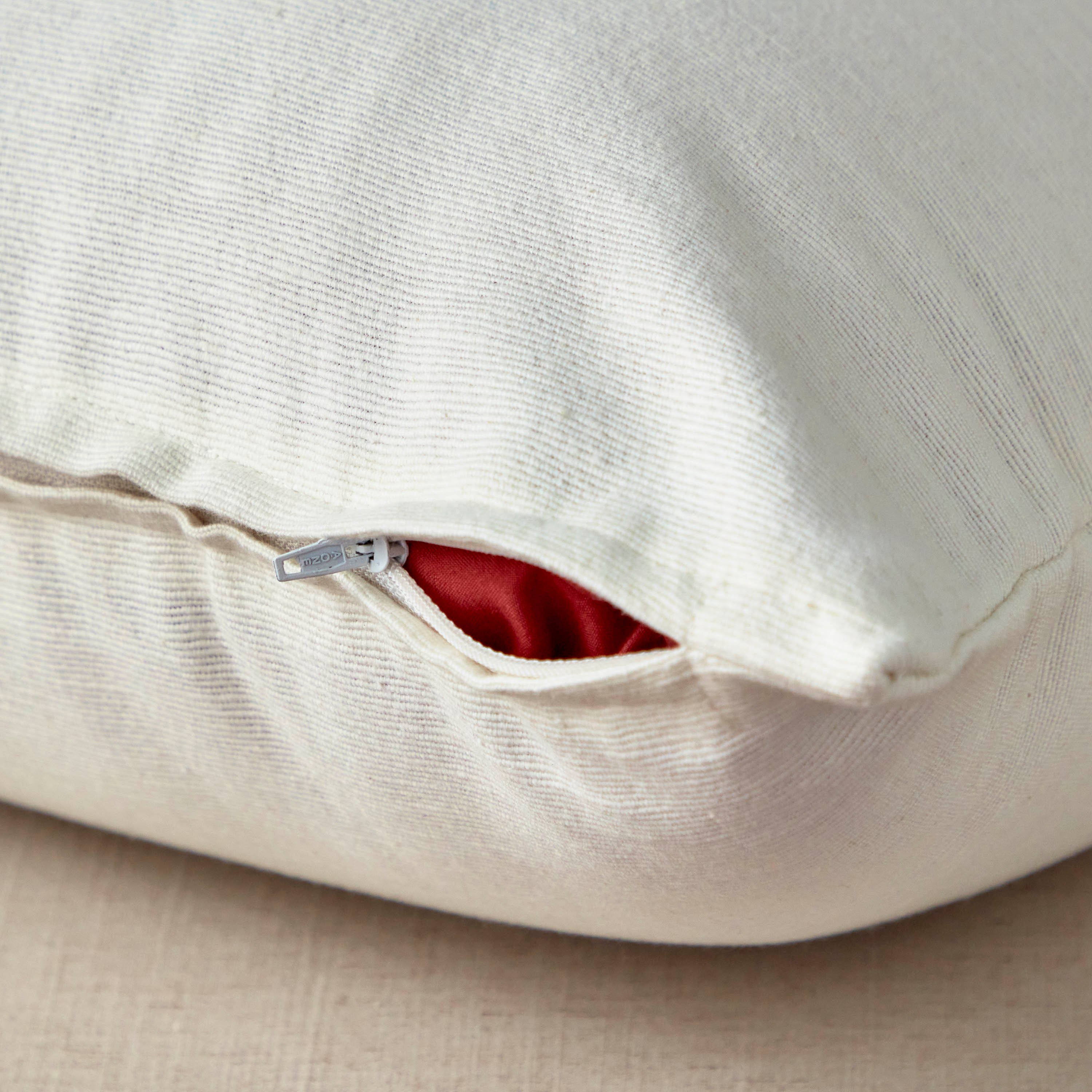 غطاء وسادة سادة مضلع من أتلانتا إزرا - 40x40 سم-hbxhomeware-cushionsandcovers-cushioncovers-image-4