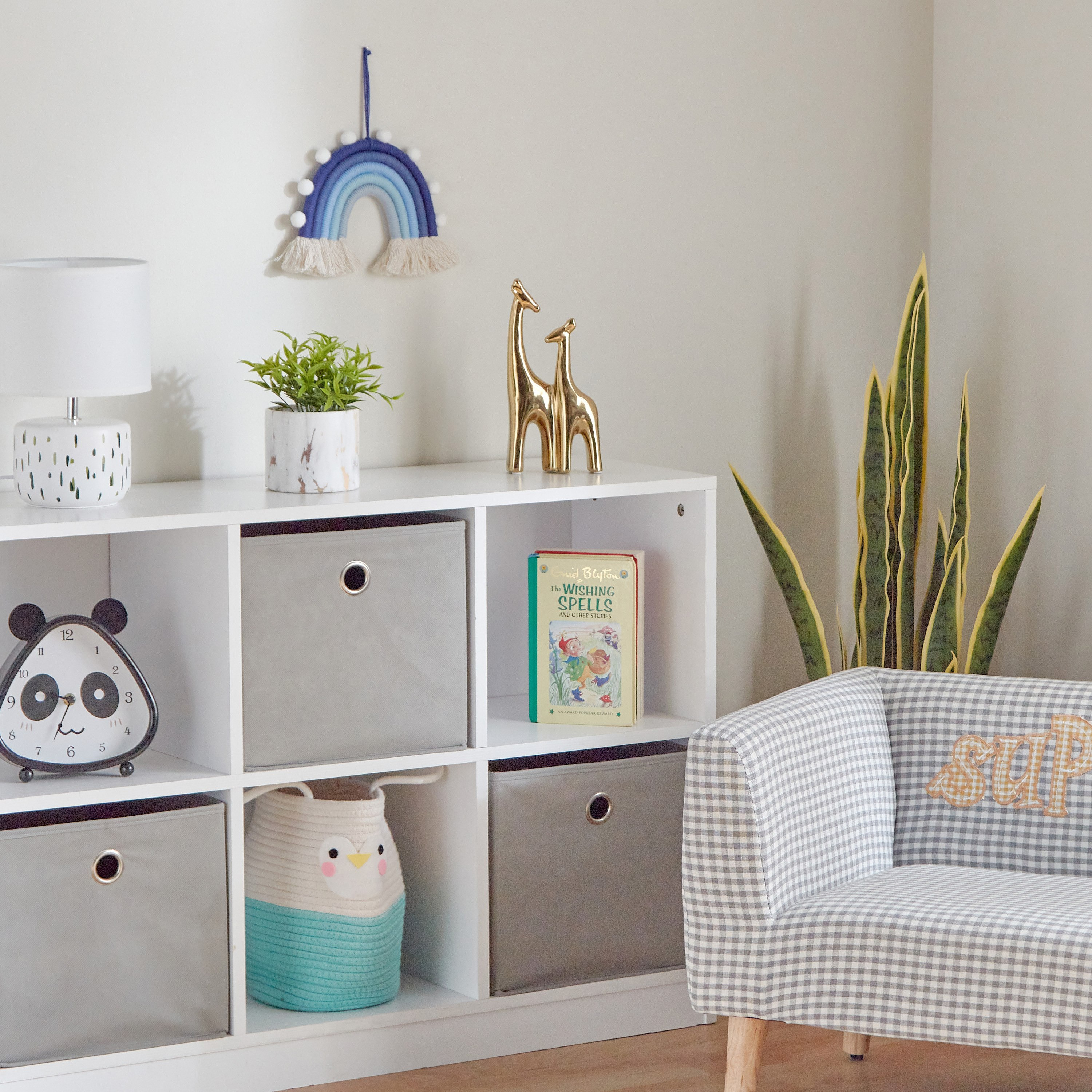 ديكور حائط قوس قزح الصباحي بتفاصيل بوم بوم من هاري - 18x18 سم-hbxhomeware-hbxkidsandyouth-image-5