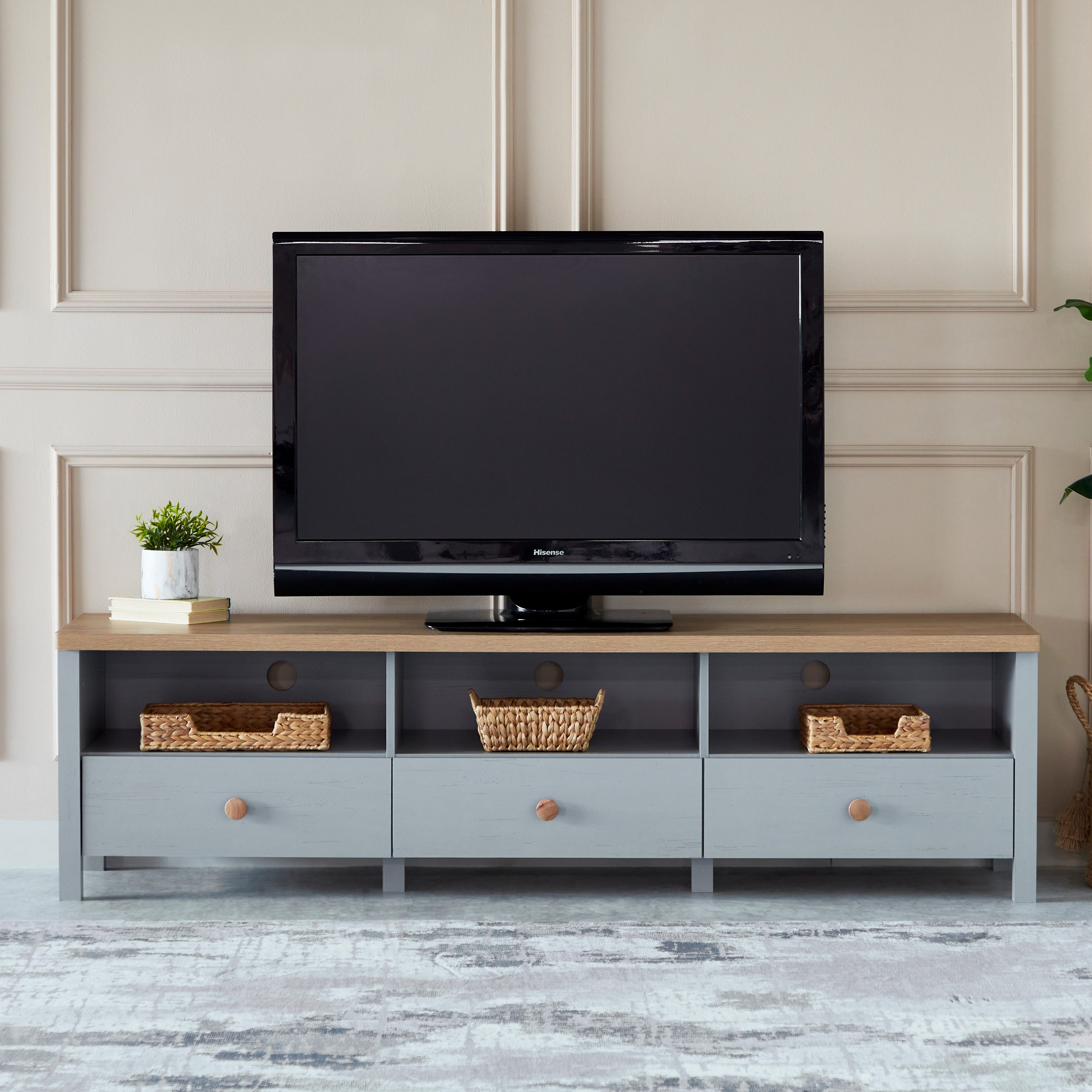 وحدة تلفاز منخفضة للأجهزة حتى 70 بوصة من فينسي-hbxlivingroom-mediaunitsandstorage-tvunits-image-2