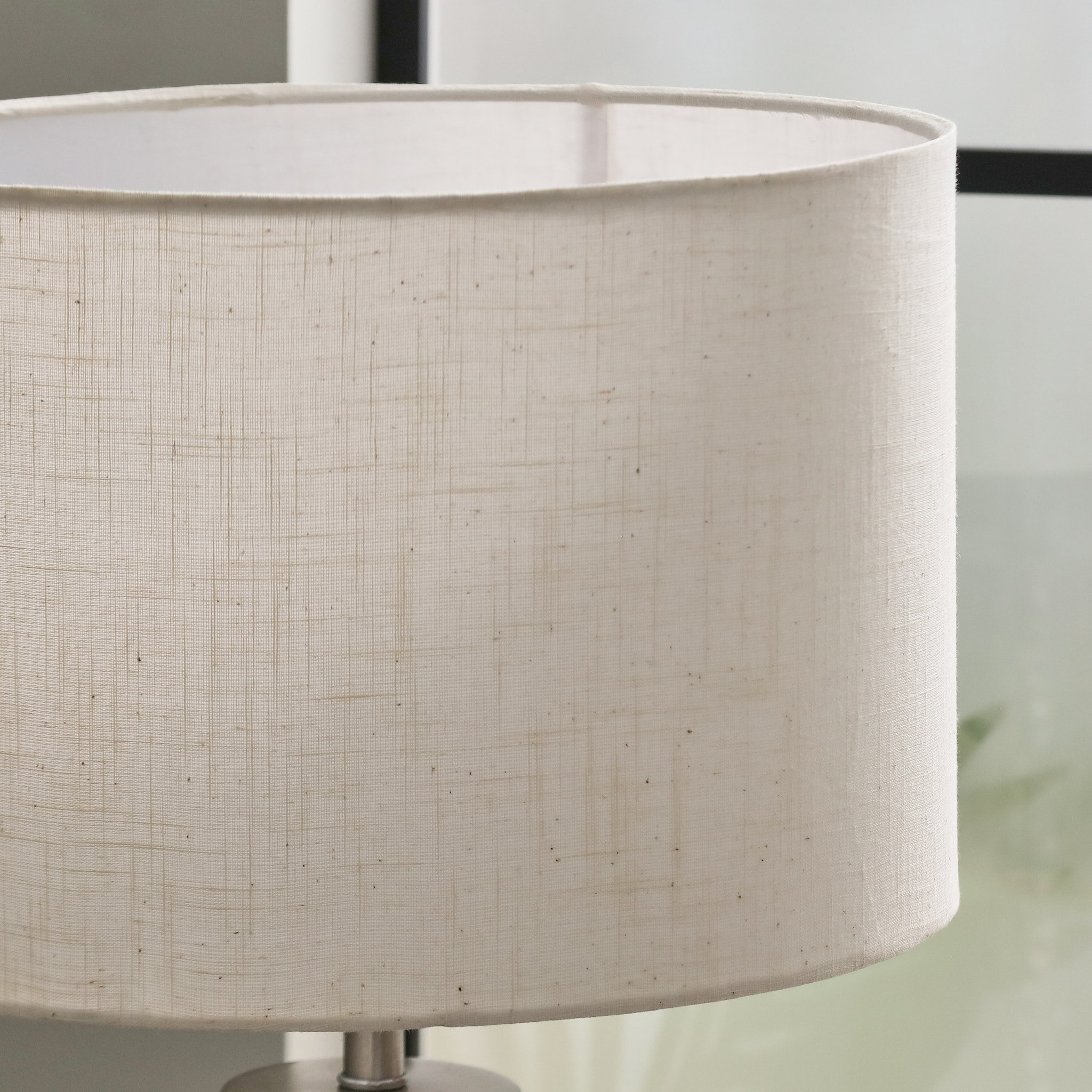 مصباح طاولة معدني مخروطي مطروق بغطاء كتان من أدرانو - 55 سم-hbxlivingroom-lighting-tablelamps-image-3