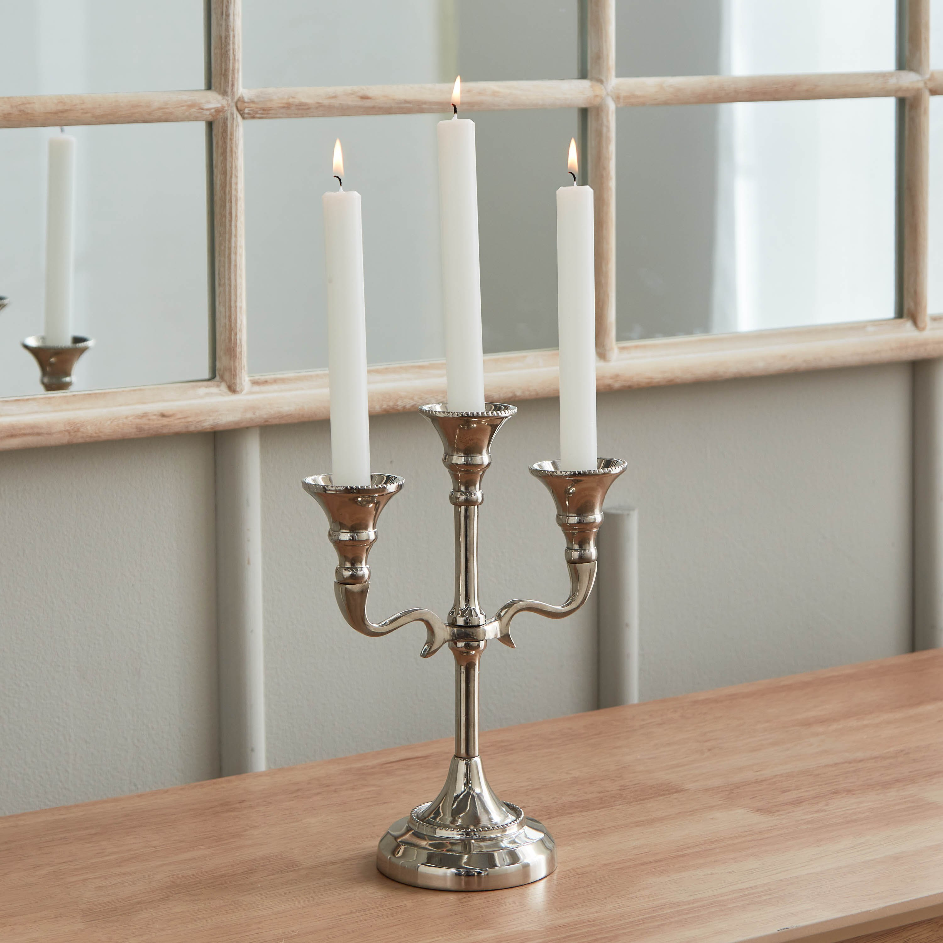 حامل شموع ديكور ألومنيوم من أورا - 21x21x25.5 سم-hbxlivingroom-decorandaccessories-candleholders-image-1