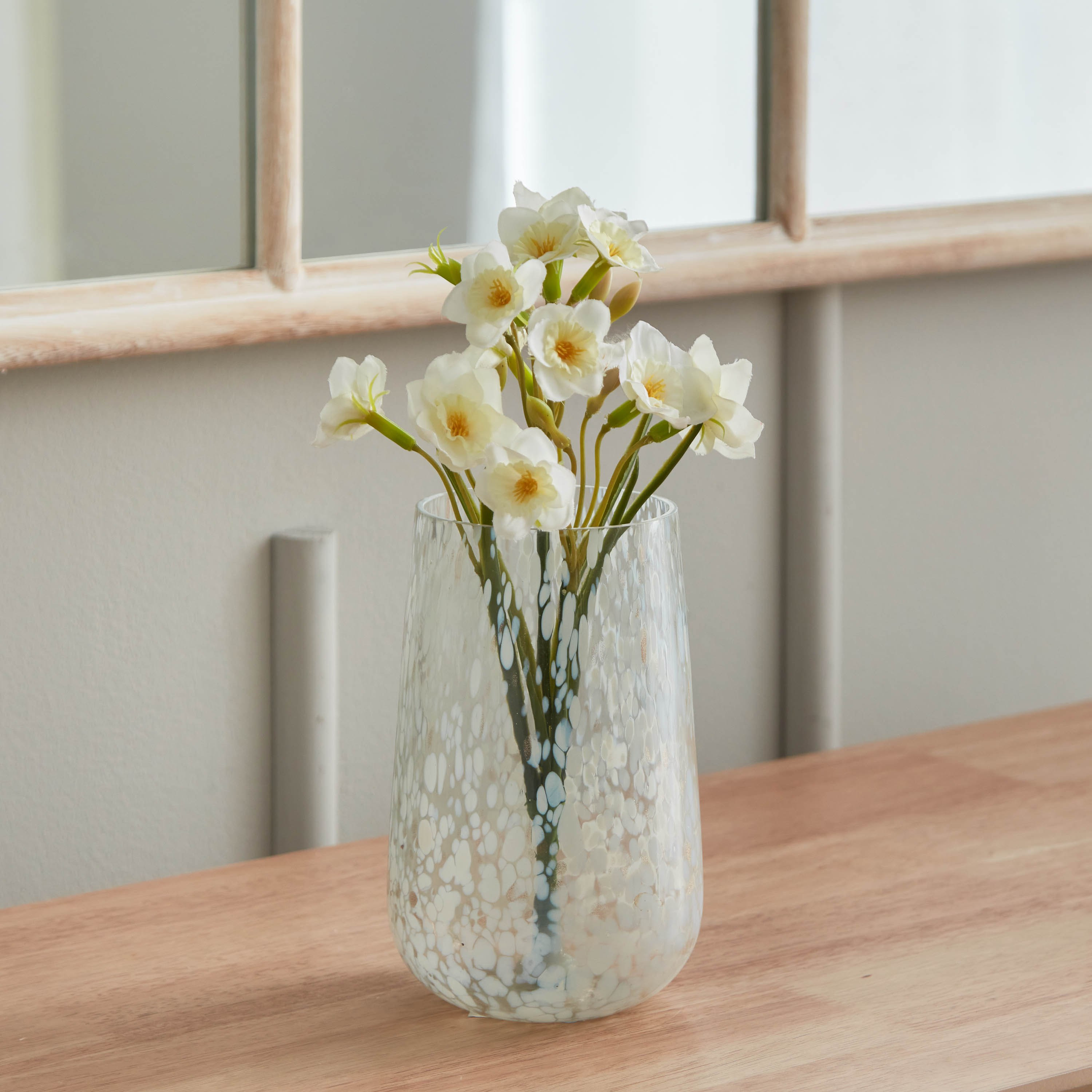 مزهرية زجاج من أورا - 11.5x11.5x17.5 سم-hbxbedroom-decorandaccessories-vases-image-1