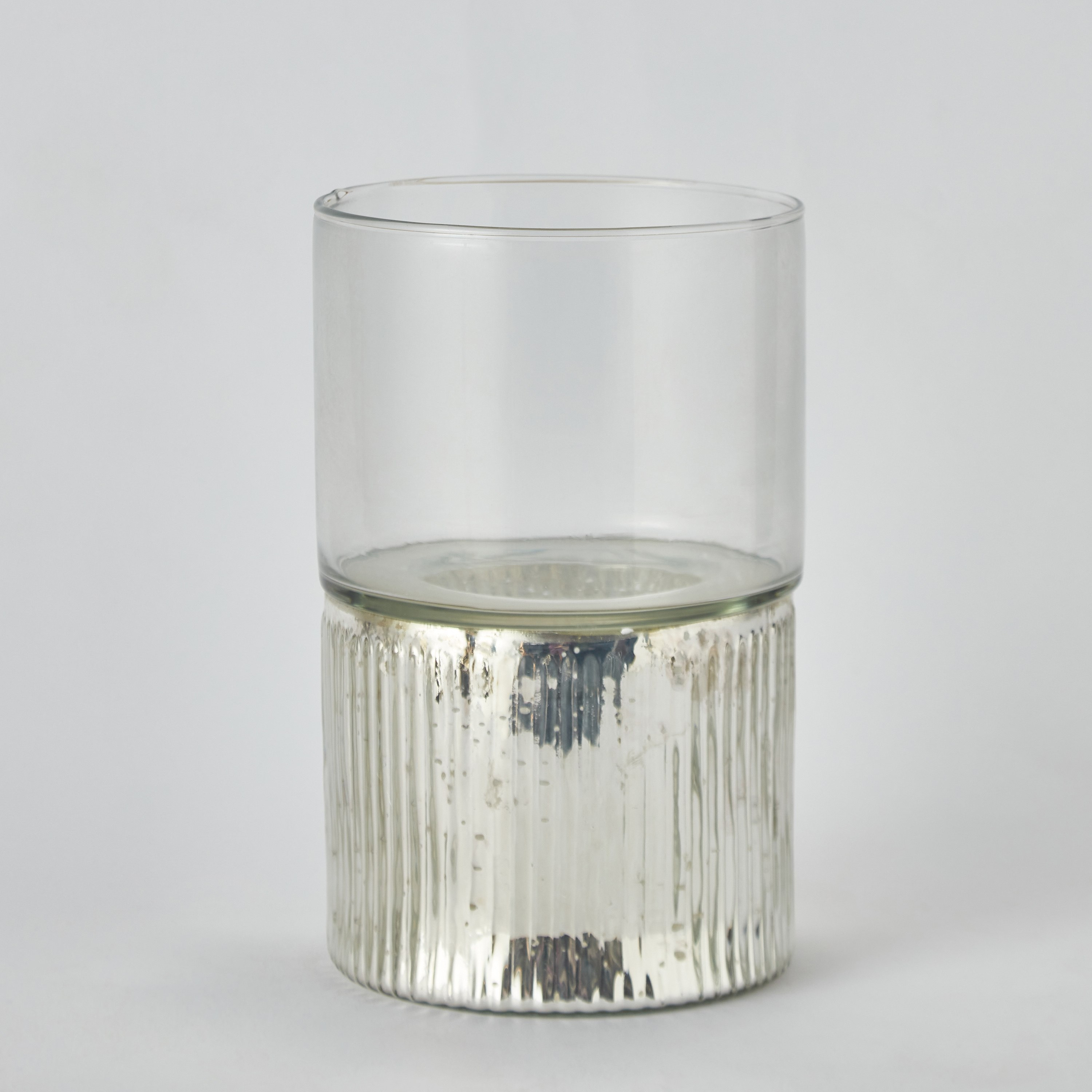 حامل شموع ميتاليك مضلع من جريس - 13x13x20 سم-hbxlivingroom-decorandaccessories-candleholders-image-6
