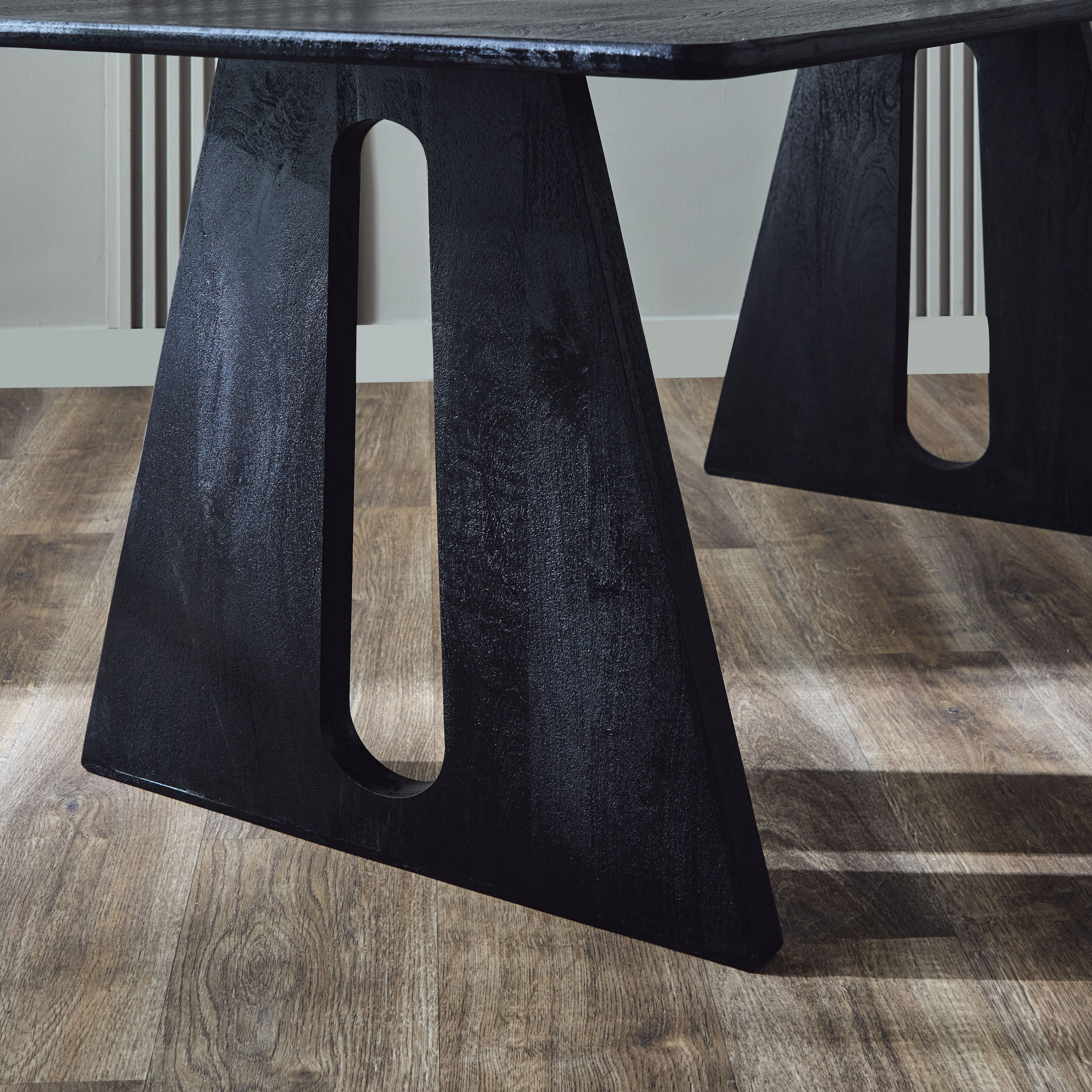 Vendra Lyna 6-Seater Dining Table-hbxdiningroom-diningtablesandsets-diningtables-sixseater-image-7