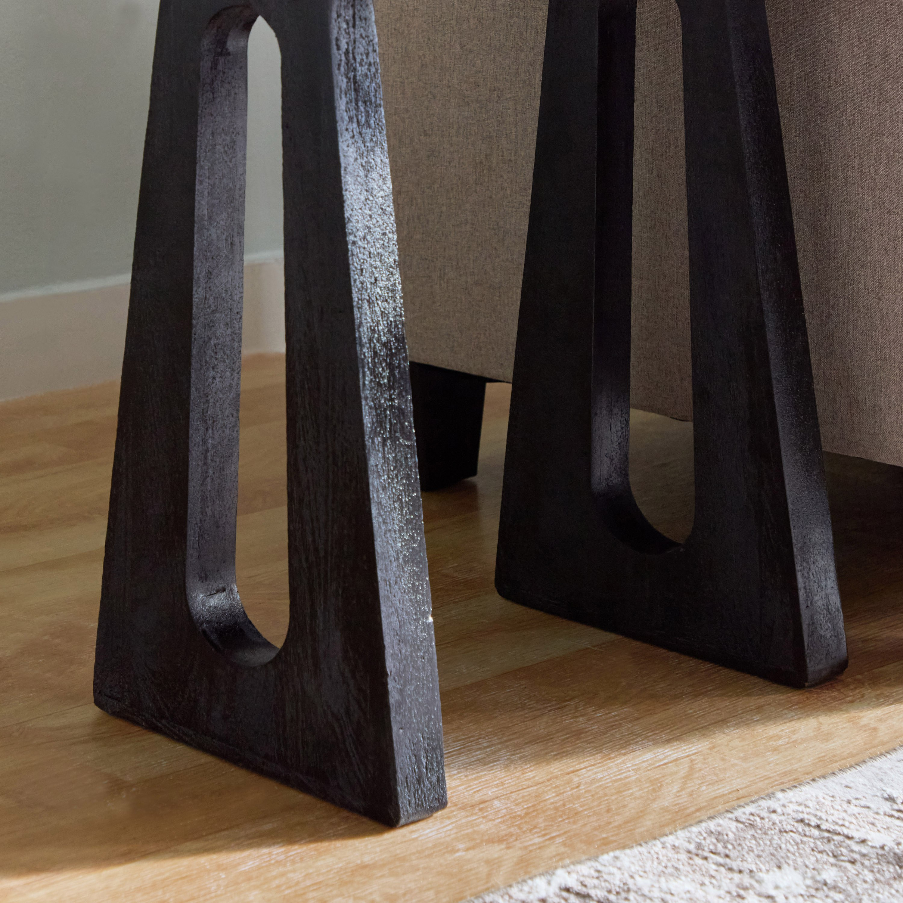 Vendra Lyna End Table-hbxfurniture-livingroom-endtables-image-3