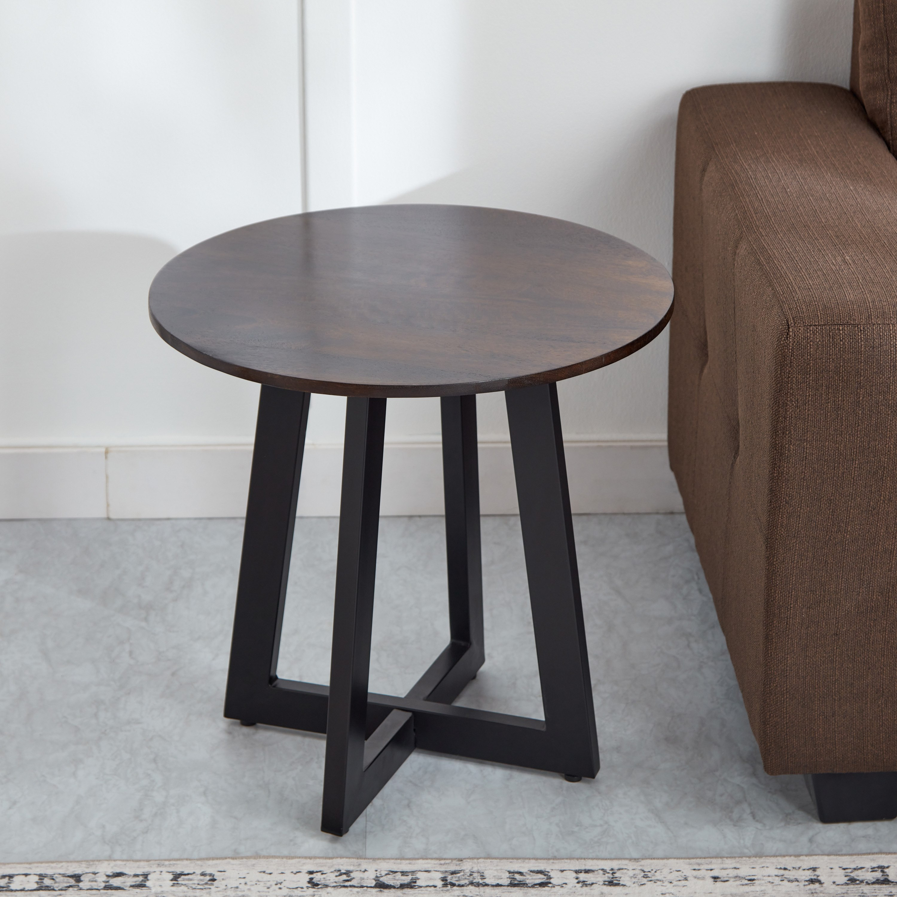 طاولة جانبية مستديرة من الخشب الصلب - كلانباي من فيندرا-hbxfurniture-livingroom-endtables-image-2