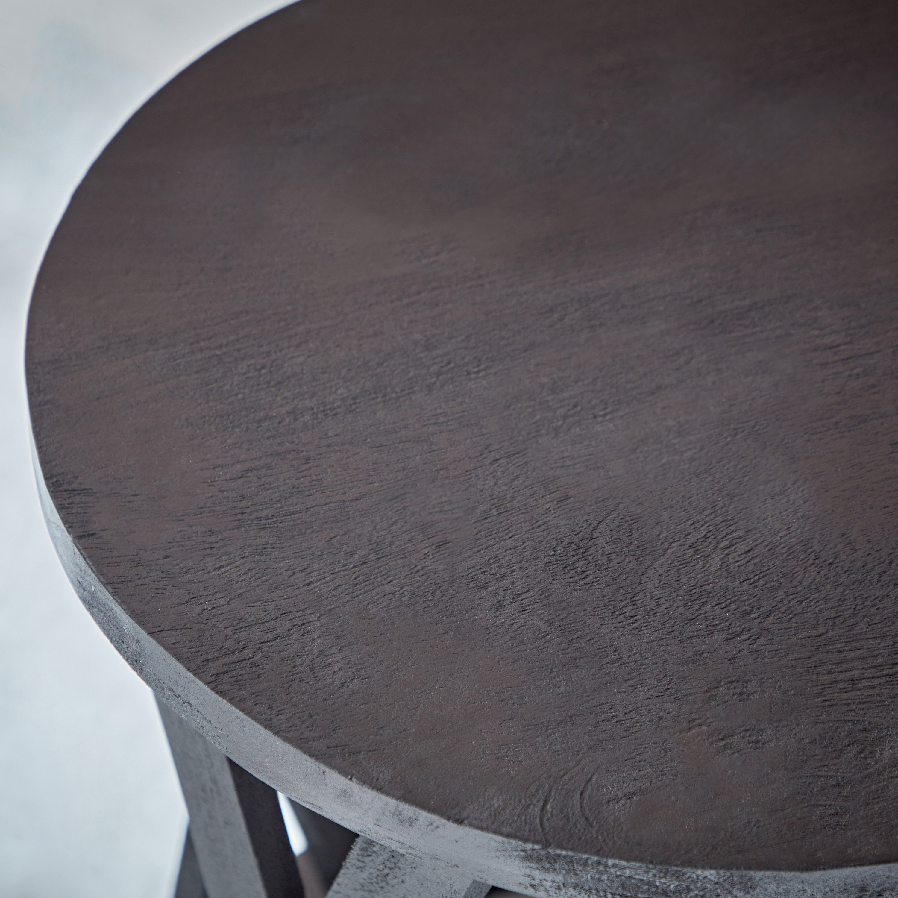 Vendra Blake Solid Wood Round End Table-hbxfurniture-livingroom-endtables-image-3