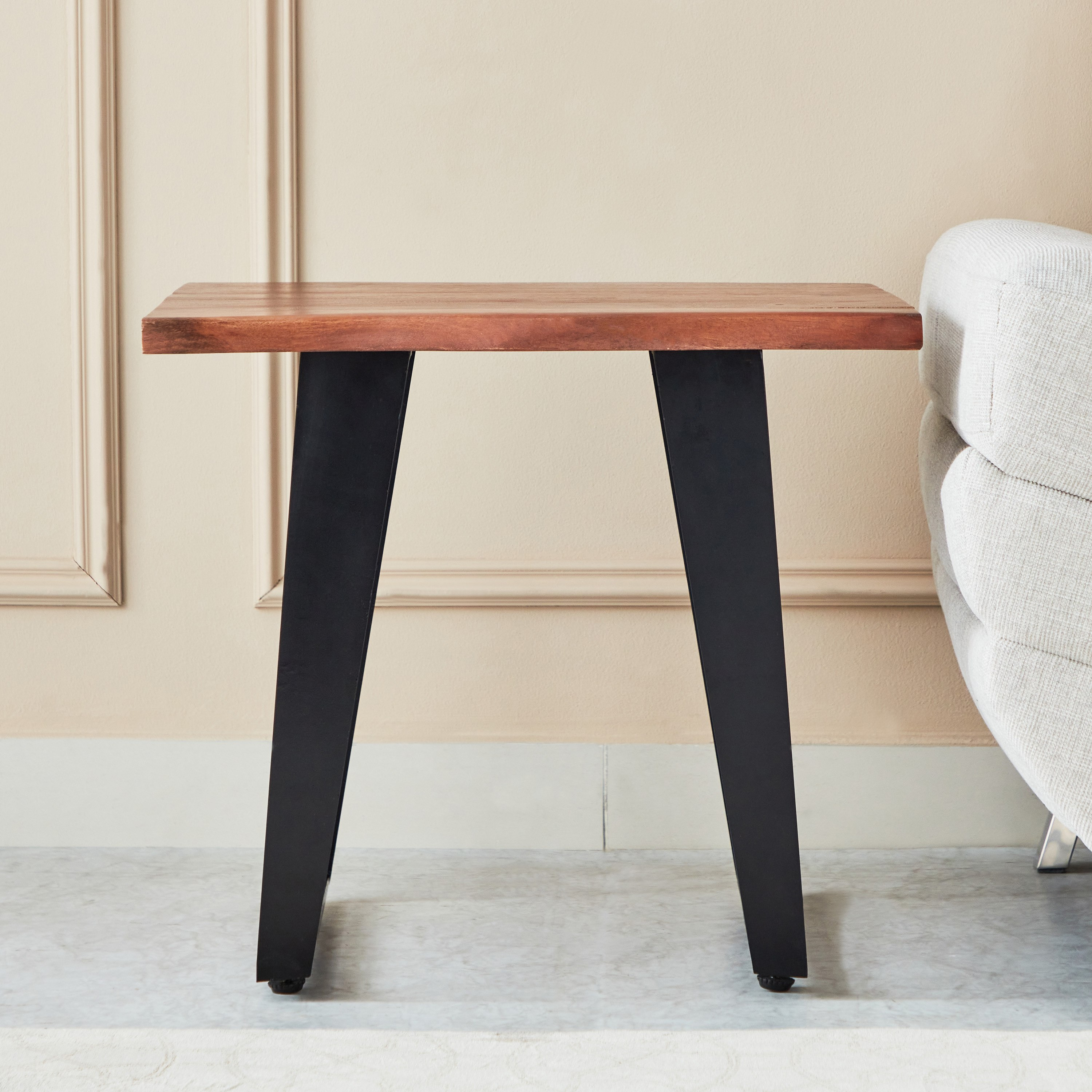 طاولة قهوة من الخشب الصلب من هاربور-hbxfurniture-livingroom-endtables-image-3