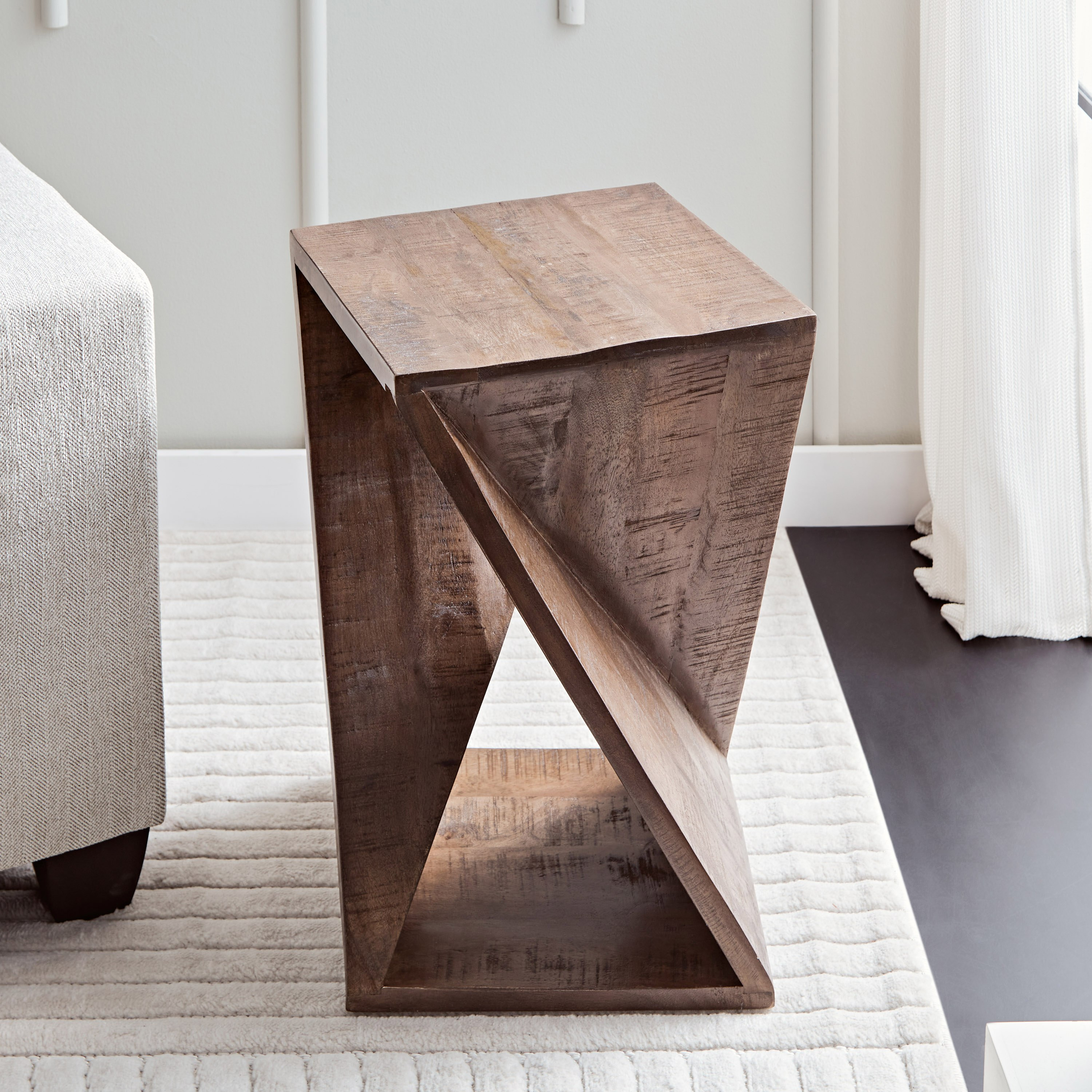 طاولة جانبية من الخشب الصلب من تيفولي-hbxfurniture-livingroom-endtables-image-3