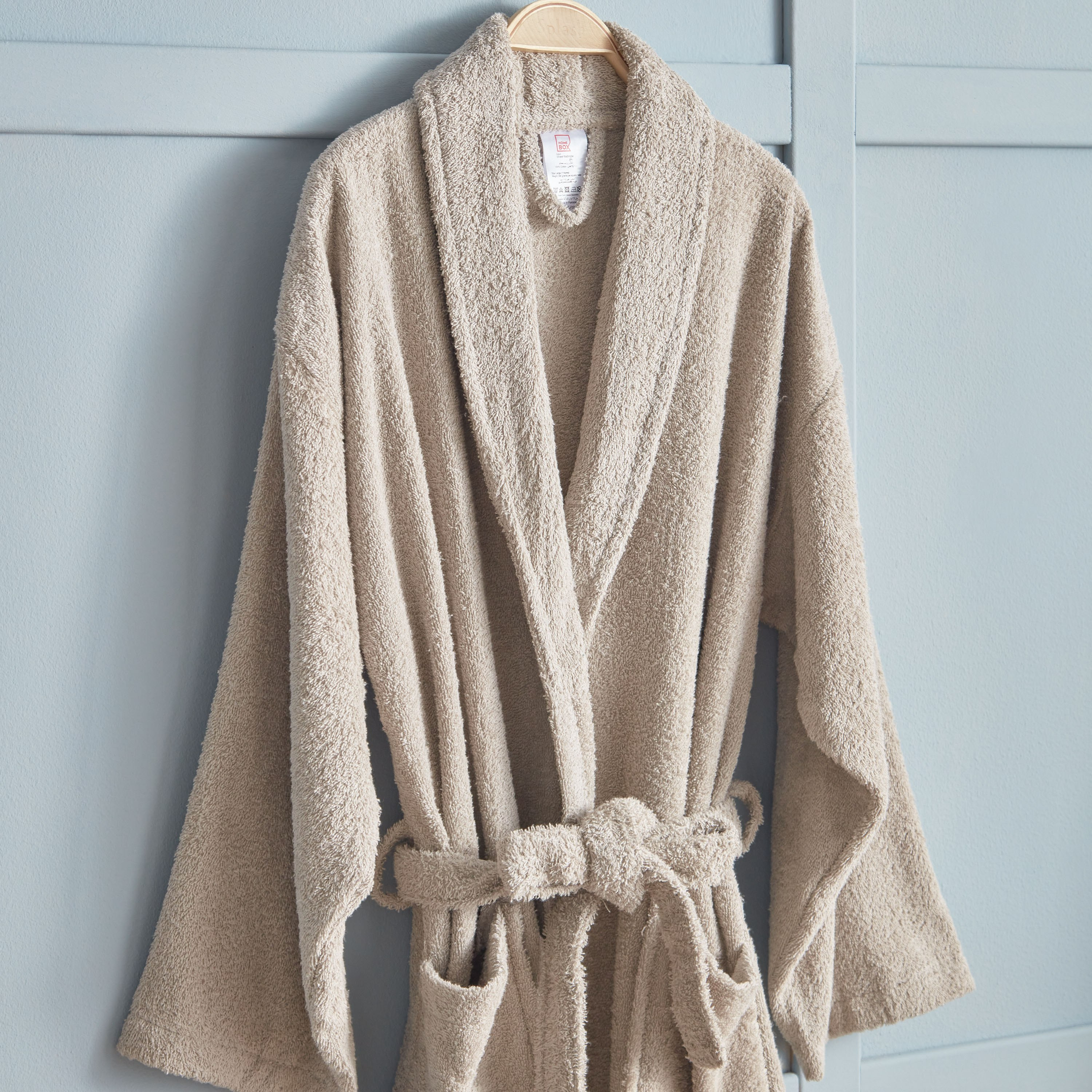 Essential Adult Shawl Bathrobe - Medium-hbxbathroom-bathroomtextiles-image-2