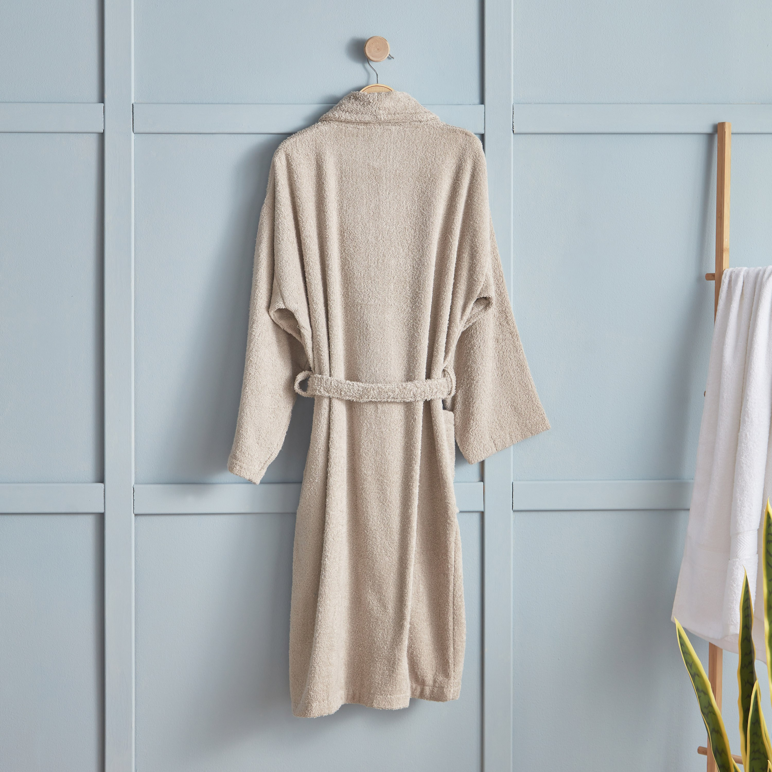 Essential Adult Shawl Bathrobe - Medium-hbxbathroom-bathroomtextiles-image-4
