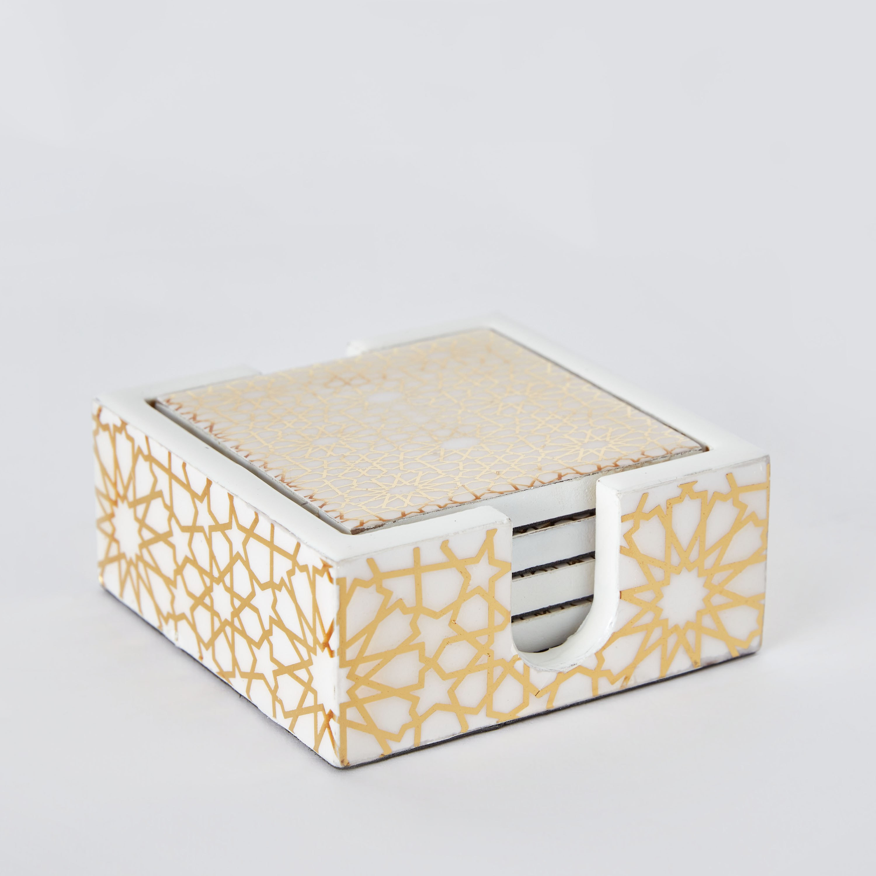 طقم قواعد أكواب 4 قطع بطبعات زيليج من أرمايا  - 10x10x4 سم-hbxdecorandfurnishings-tabletop-serveware-image-6