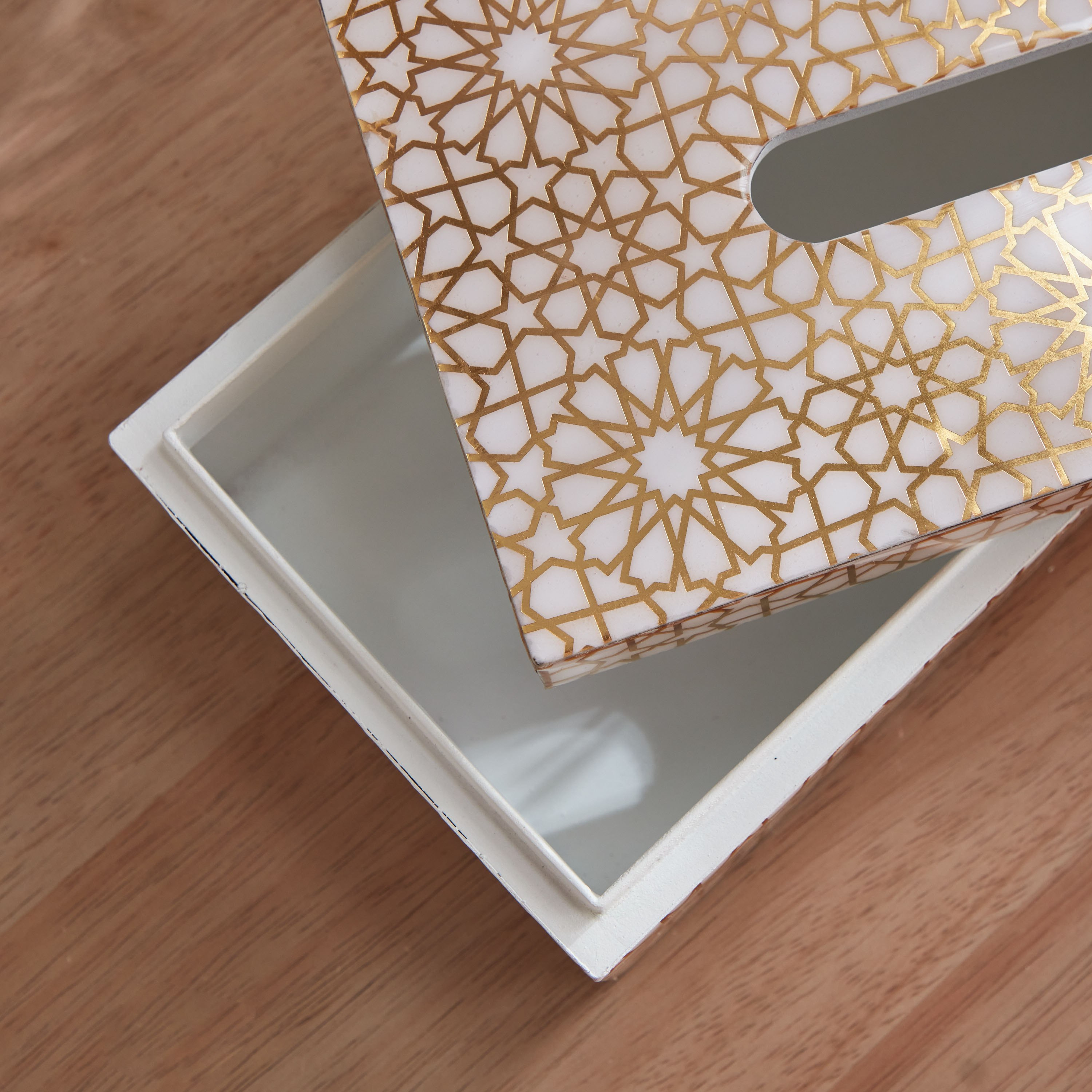 حامل علبة مناديل بطبعات زيليج من أرمايا - 23.5x14x7.5 سم-hbxdecorandfurnishings-homeaccessories-novelties-image-4