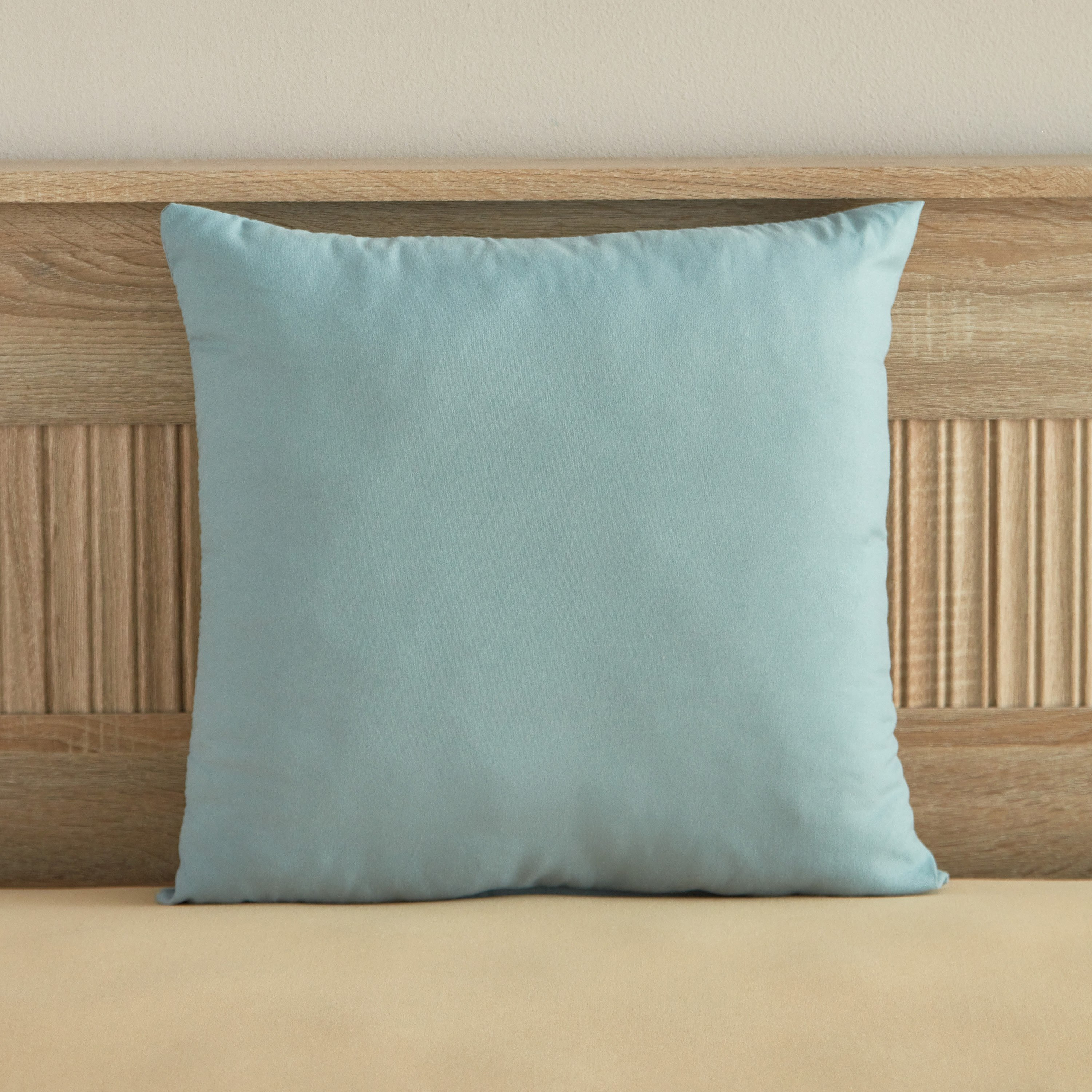 وسادة محشوة من ألياف دقيقة من أكسيس - 40x40 سم-hbxlivingroom-furnishings-cushionsandcovers-filledcushions-image-2