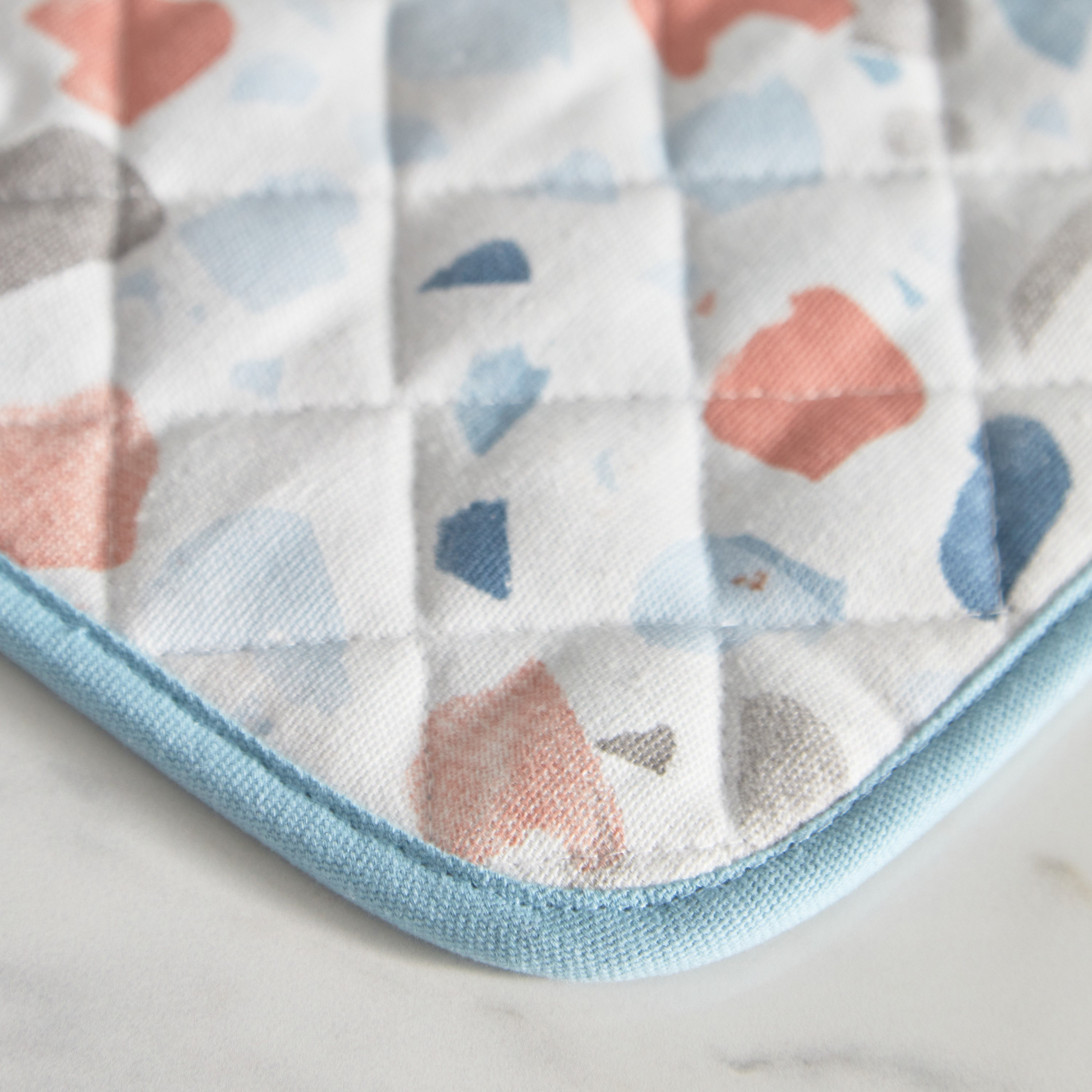 حامل وعاء بطبعات من فلورا ديان - 20x20 سم-hbxhomeware-kitchenware-kitchenlinens-image-2
