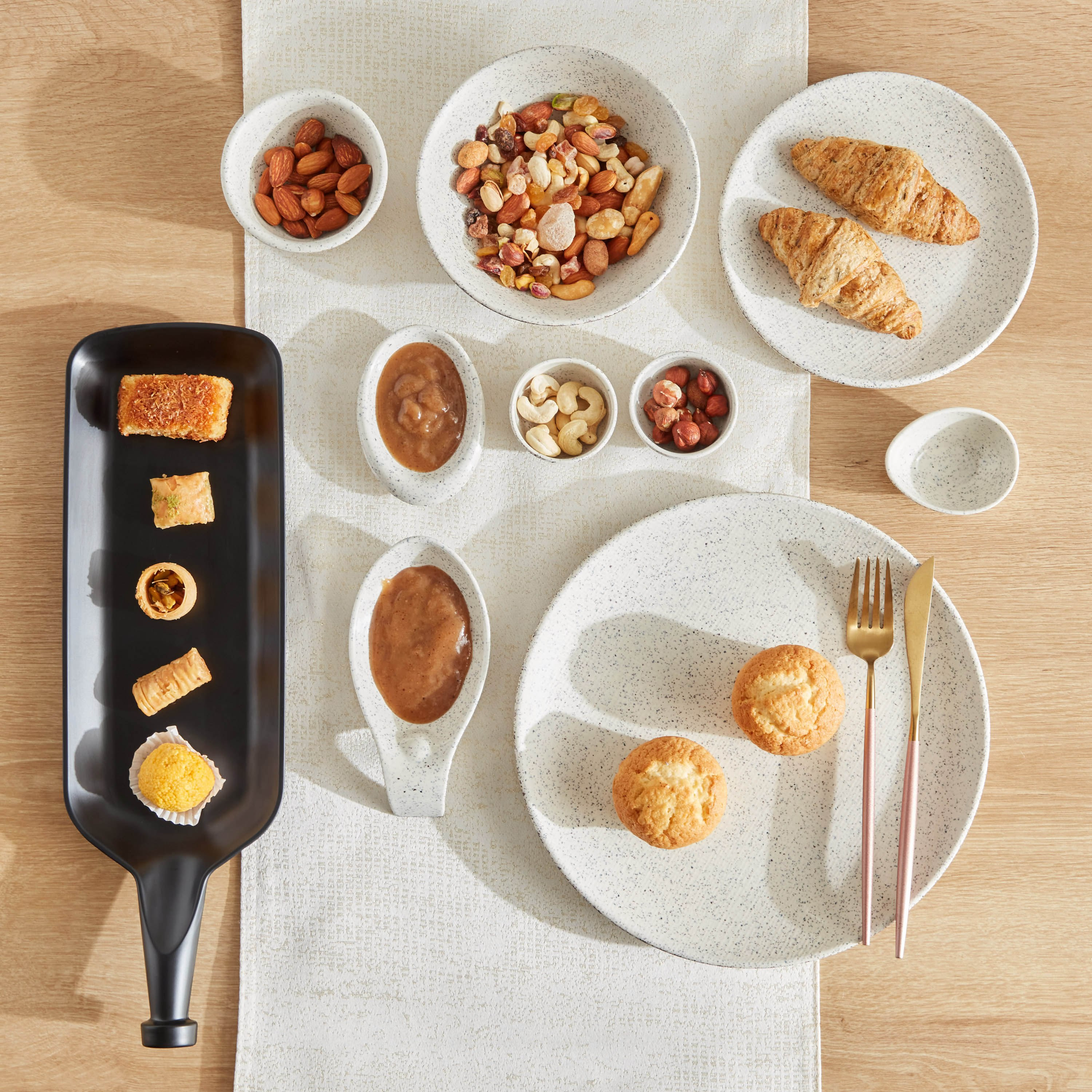 صحن جانبي من كلاسيك-hbxdecorandfurnishings-tabletop-crockery-image-4